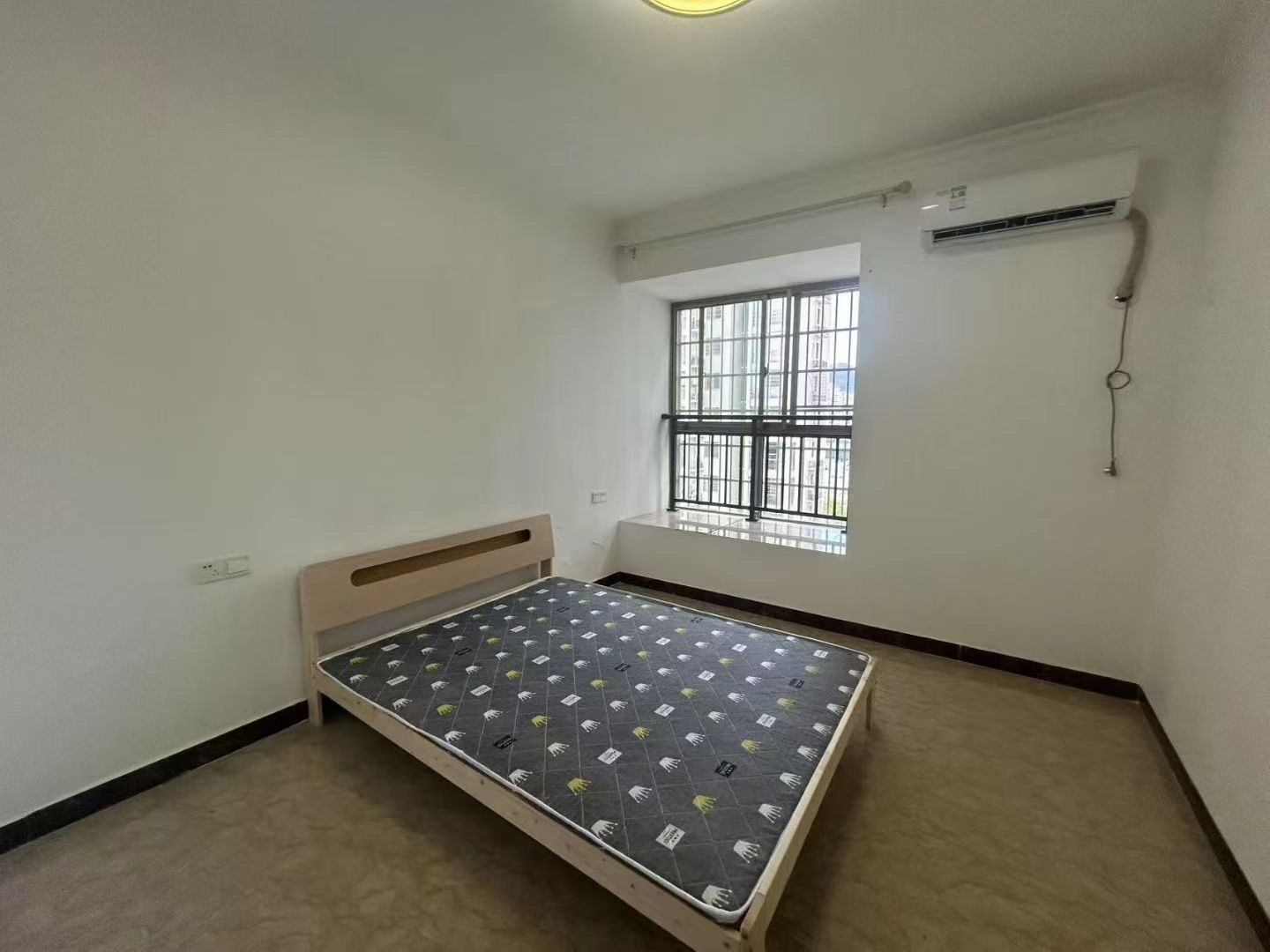 维港御景湾 2室1厅1卫 1500.0元/月 维港御景湾 2室1厅1卫 1500.0元/月室内图