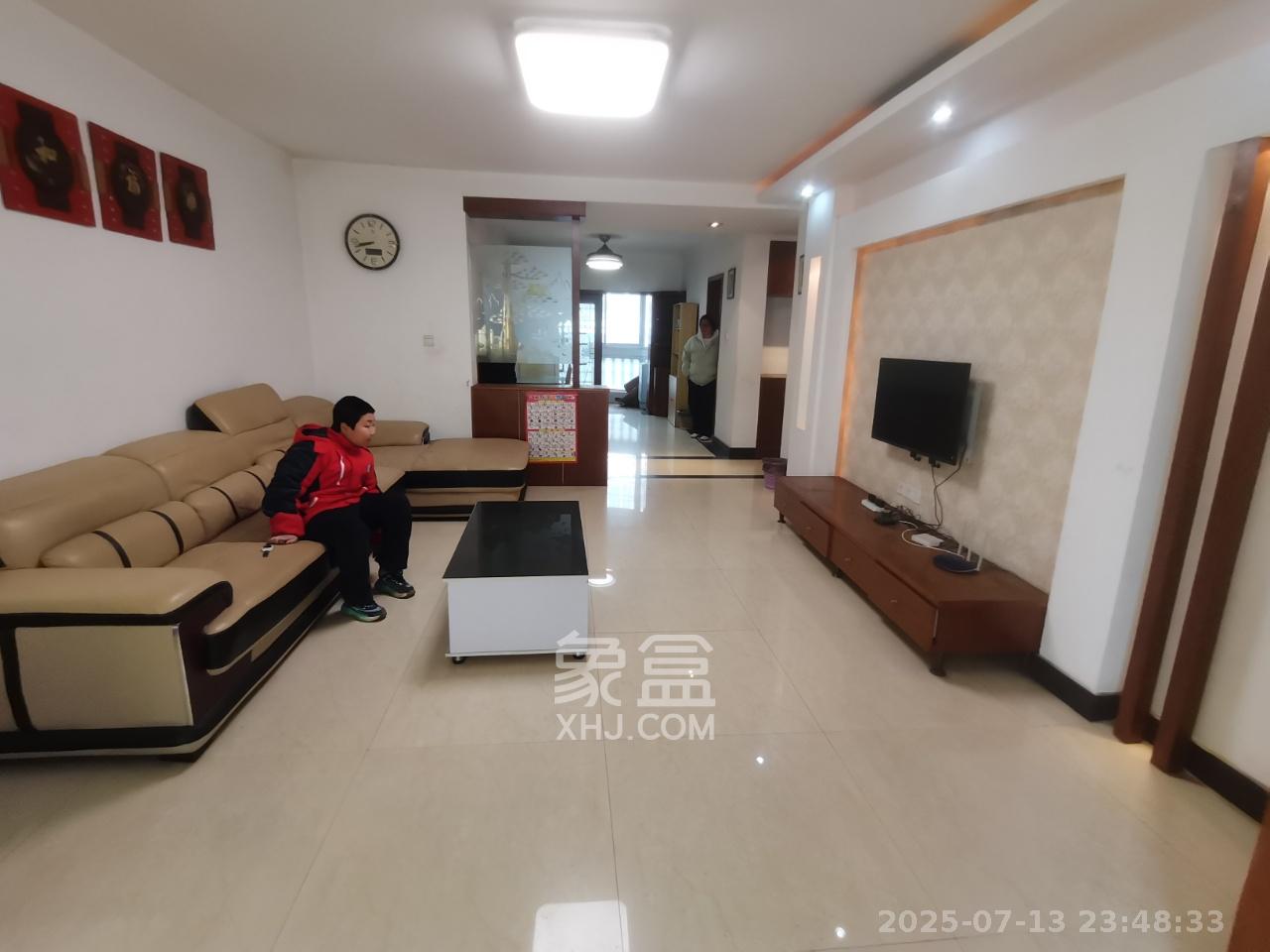 凯富嘉园  2室2厅1卫    1300.0元/月 凯富嘉园  2室2厅1卫    1300.0元/月室内图