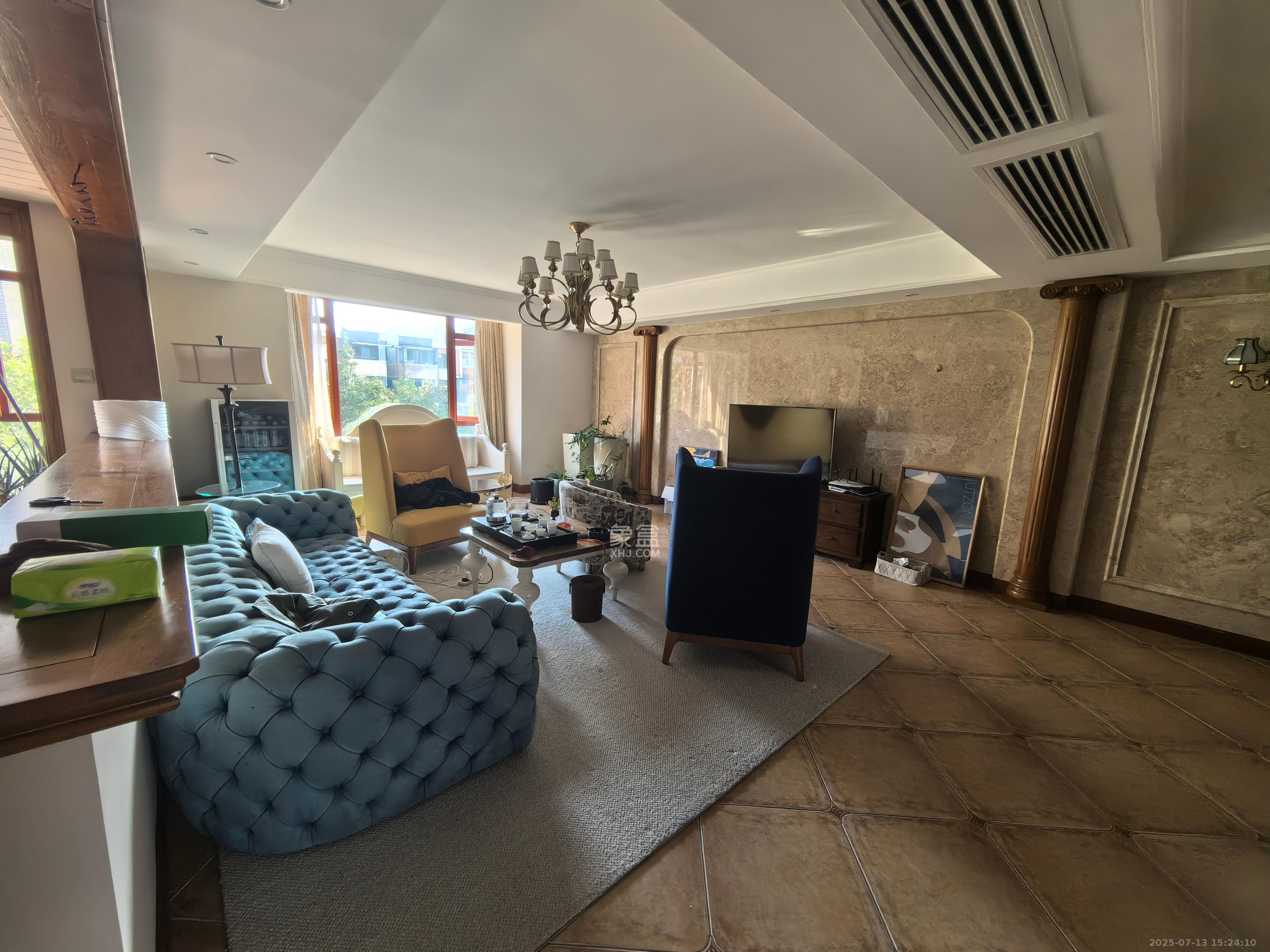 龙湾国际洋房  1室2厅2卫    2900.0元/月 龙湾国际洋房  1室2厅2卫    2900.0元/月