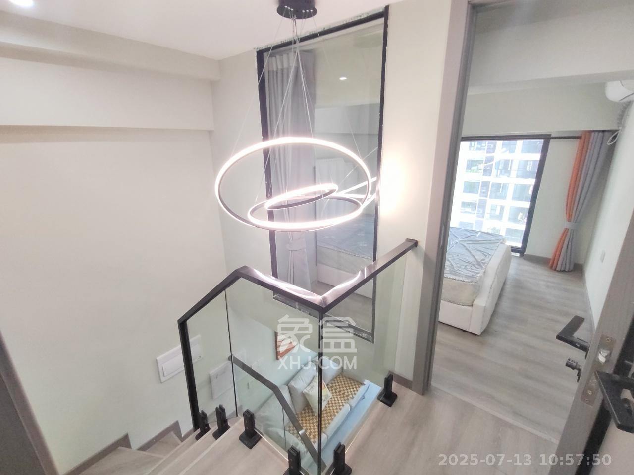 中国铁建湘语梅溪  2室1厅1卫   2000.00元/月室内图
