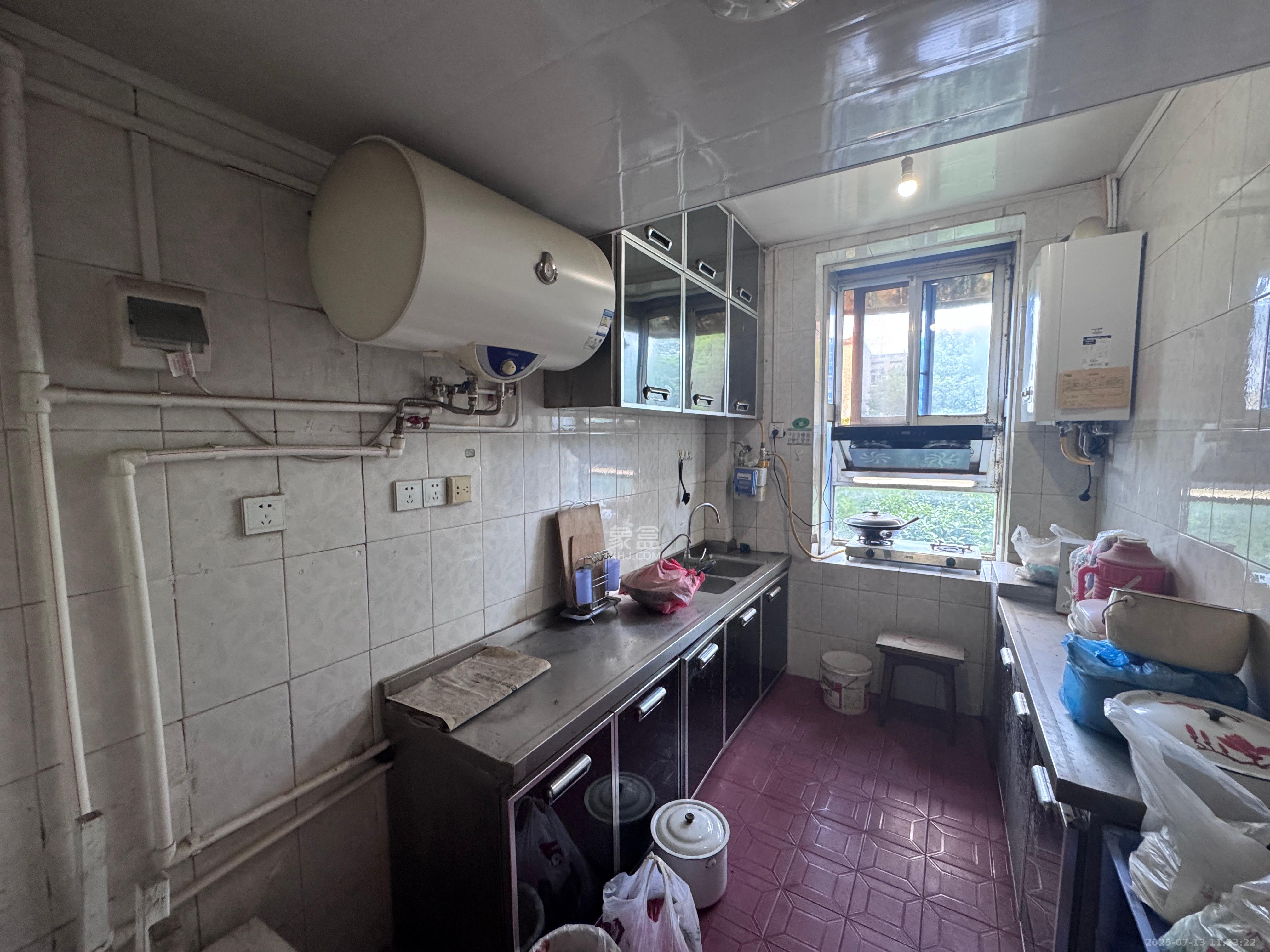 商贸旅游学院教师宿舍  2室2厅1卫    1800.0元/月室内图