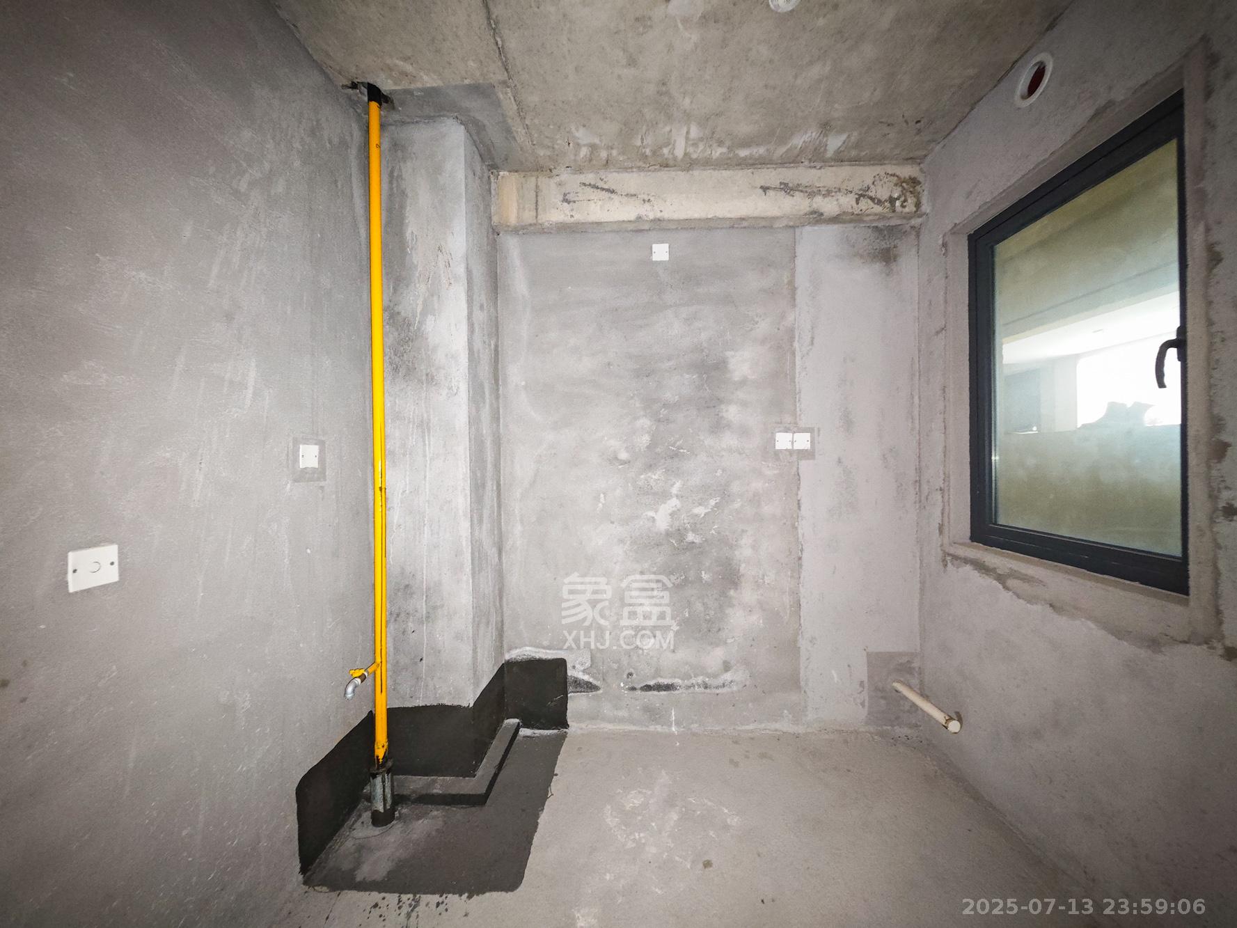 东原启城  3室2厅1卫    40.0万 东原启城  3室2厅1卫    40.0万厨房