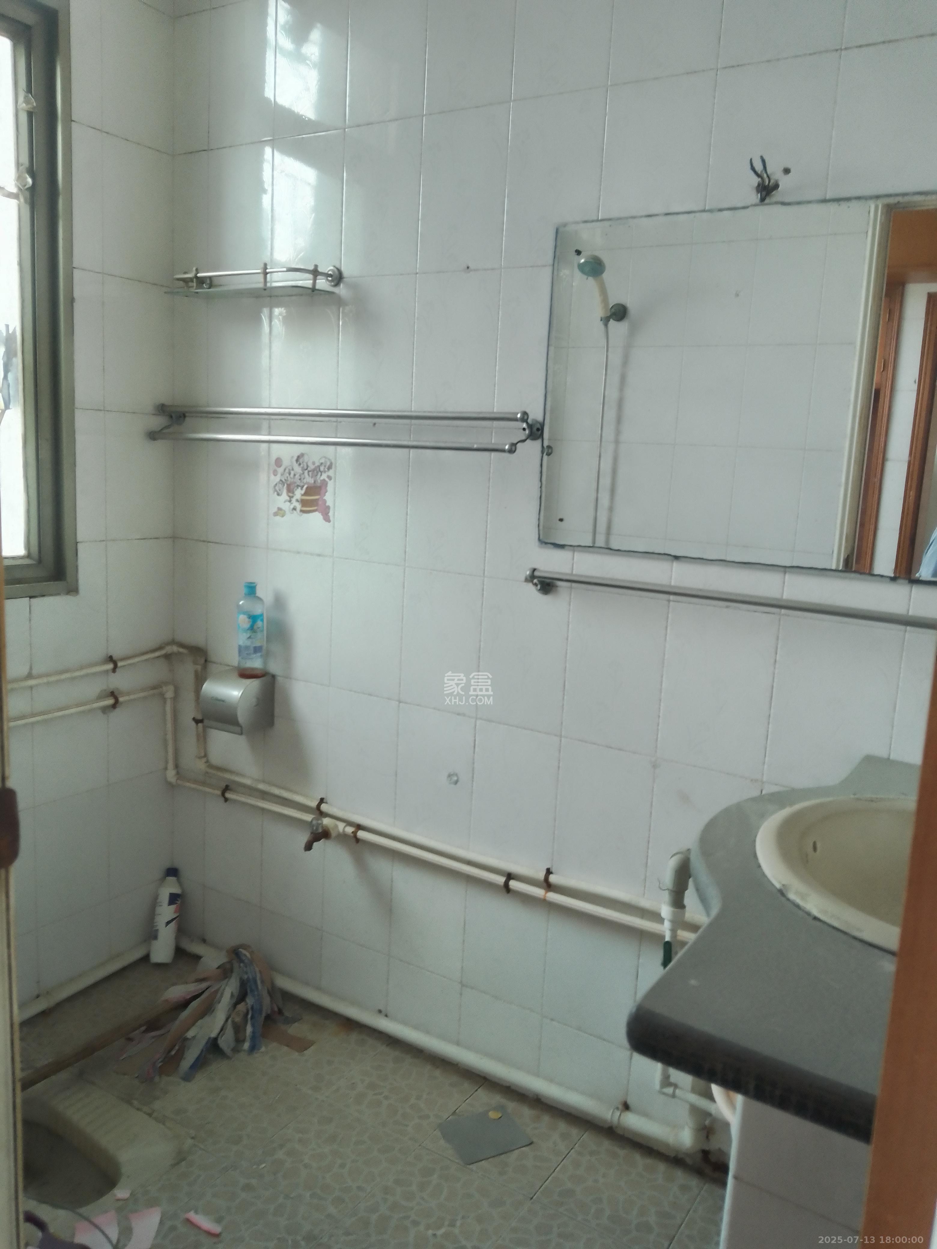 东瓜山一村送变电小区 2室2厅1卫 1500.0元/月 东瓜山一村送变电小区 2室2厅1卫 1500.0元/月室内图