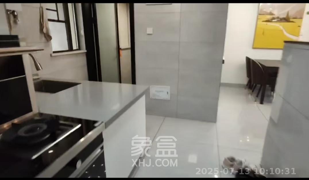 梅溪正荣府  2室2厅2卫   2200.00元/月室内图