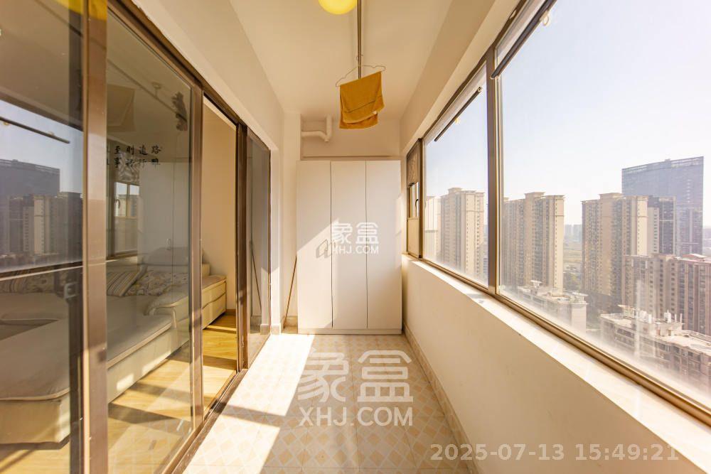 江山帝景哈佛  2室2厅1卫   1900.00元/月室内图