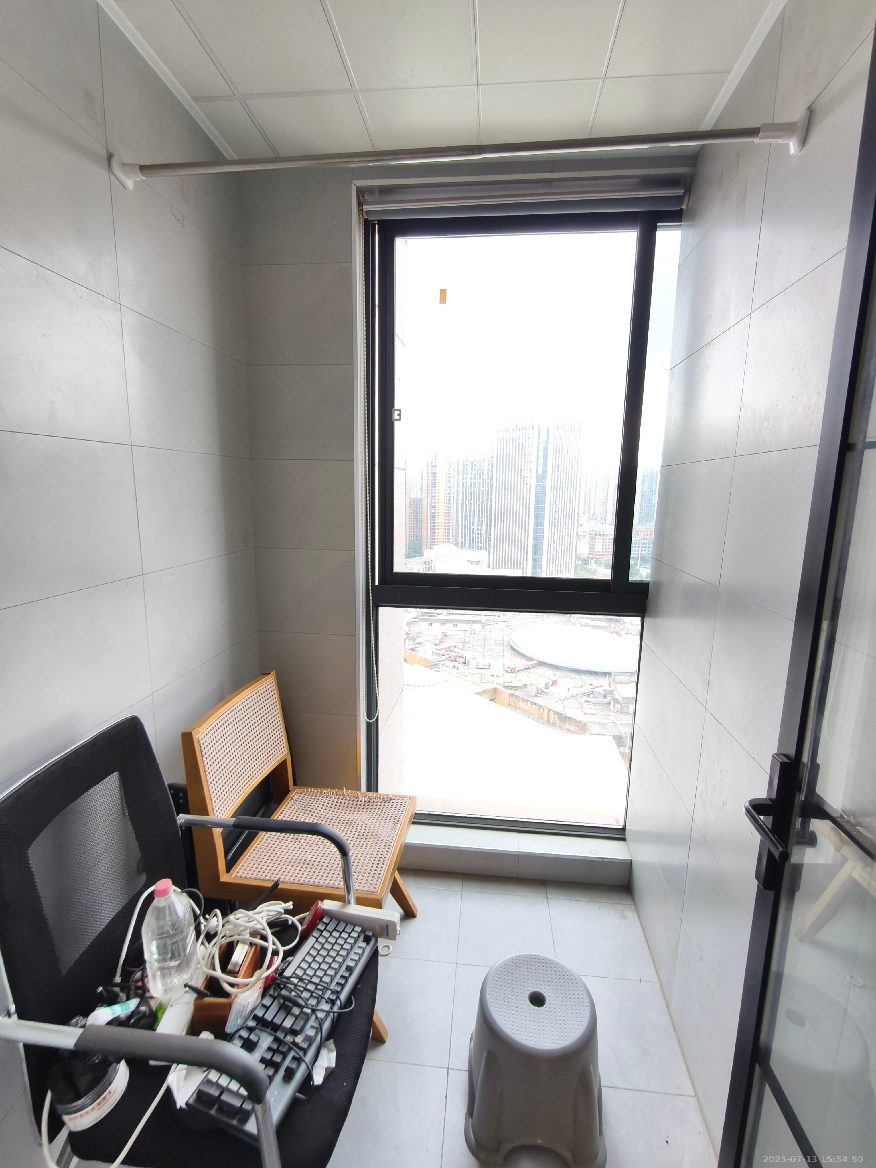 明发国际城 1室0厅0卫 1300.0元/月 明发国际城 1室0厅0卫 1300.0元/月室内图