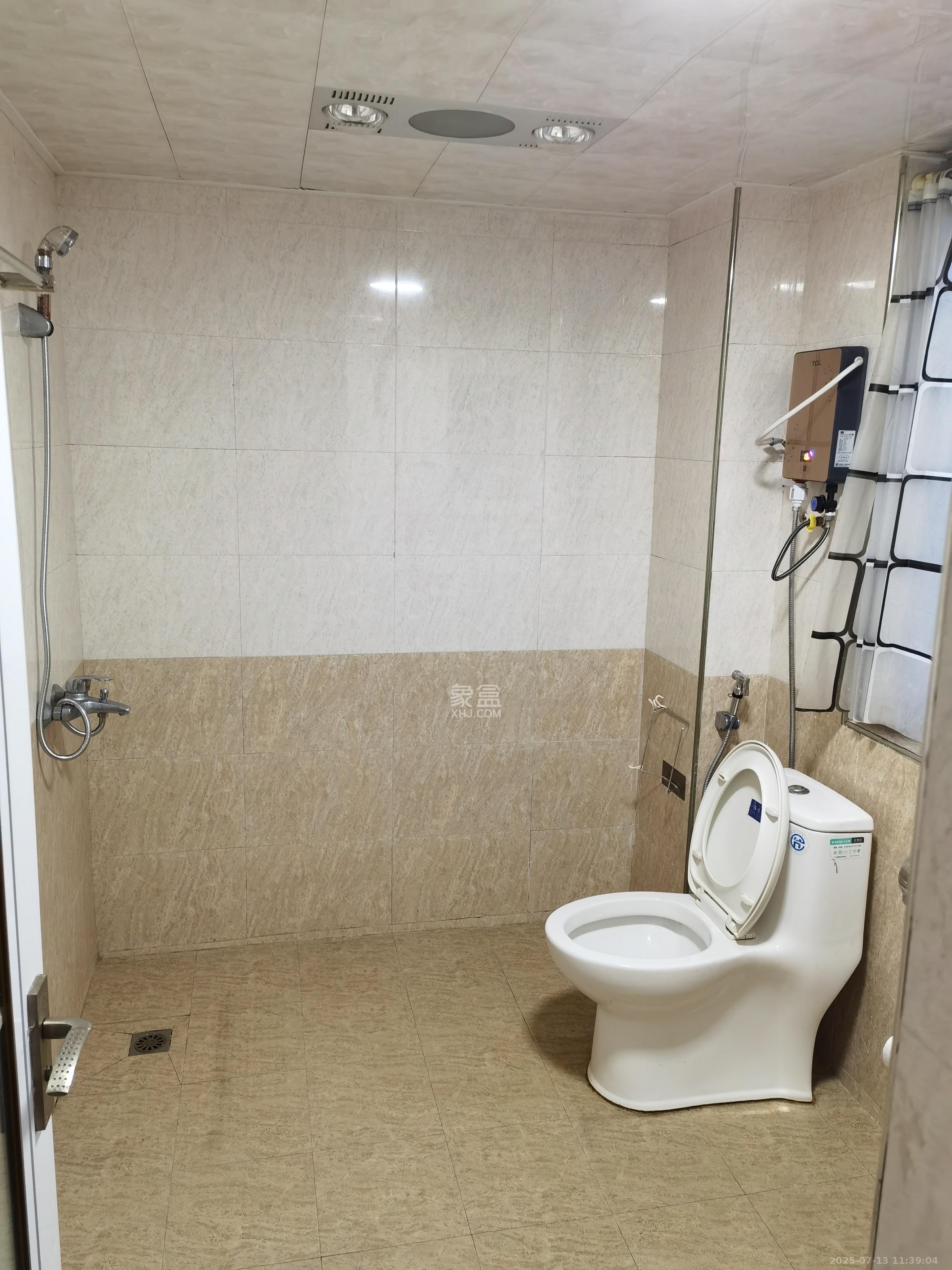 融科东南海 4室2厅2卫 2850.0元/月 融科东南海 4室2厅2卫 2850.0元/月室内图