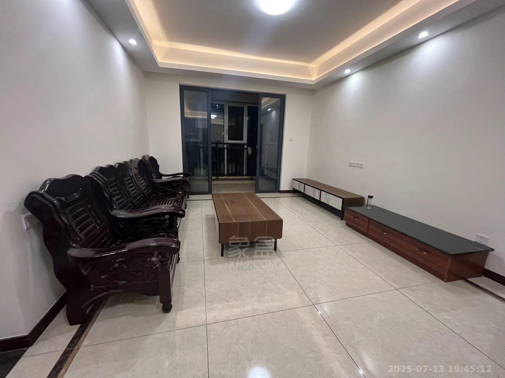 中建玥熙台 3室2厅2卫 1500.0元/月 中建玥熙台 3室2厅2卫 1500.0元/月室内图