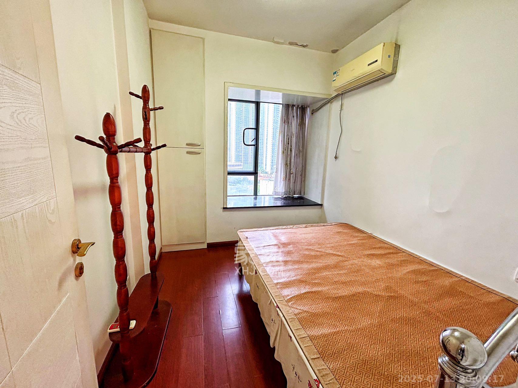 滨江君悦香邸 3室2厅2卫 2600.0元/月 滨江君悦香邸 3室2厅2卫 2600.0元/月室内图