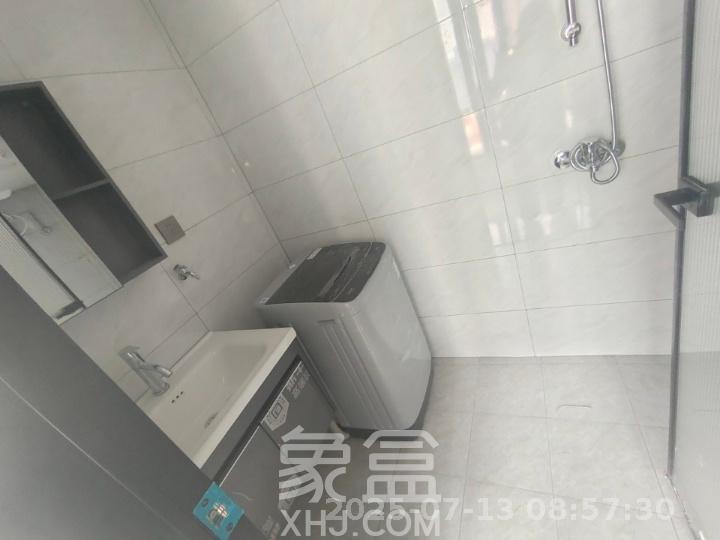 保利天禧EF区  1室1厅1卫   1800.00元/月室内图