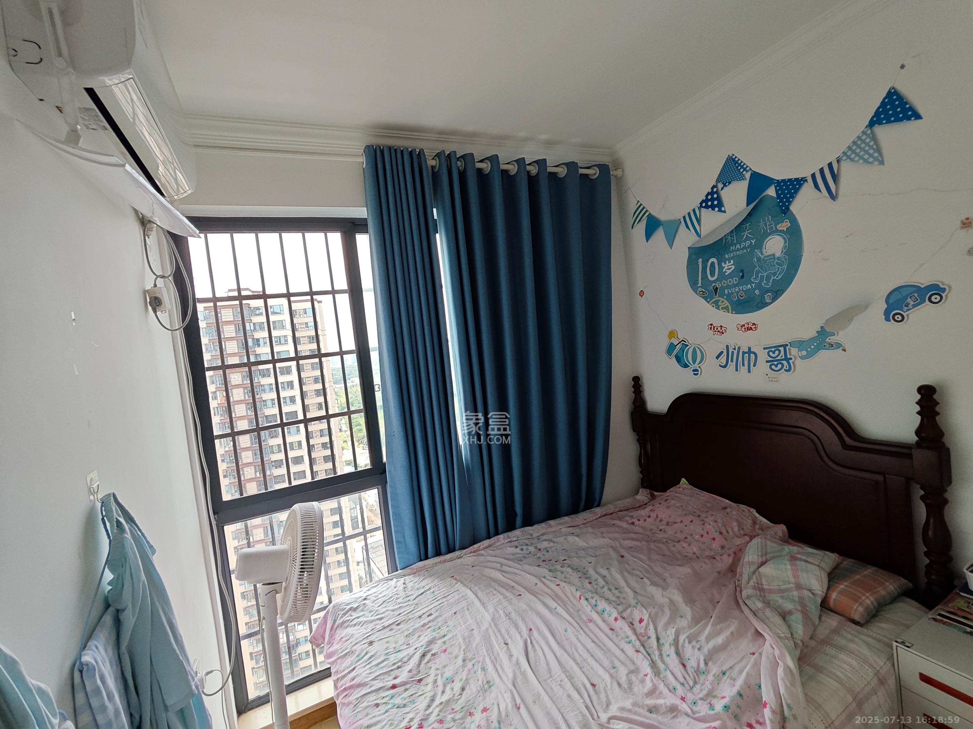 辉煌国际城二期  1室0厅0卫    3200.0元/月 辉煌国际城二期  1室0厅0卫    3200.0元/月室内图