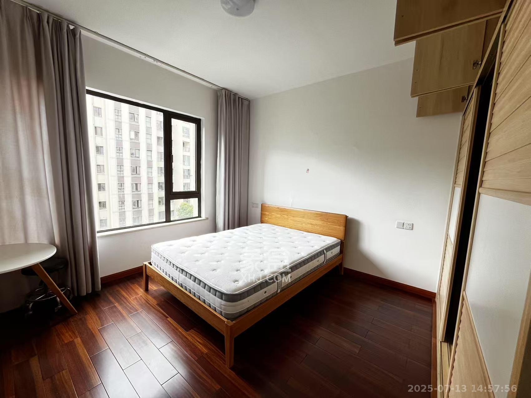 金茂梅溪湖 4室2厅2卫 3800.0元/月 金茂梅溪湖 4室2厅2卫 3800.0元/月室内图