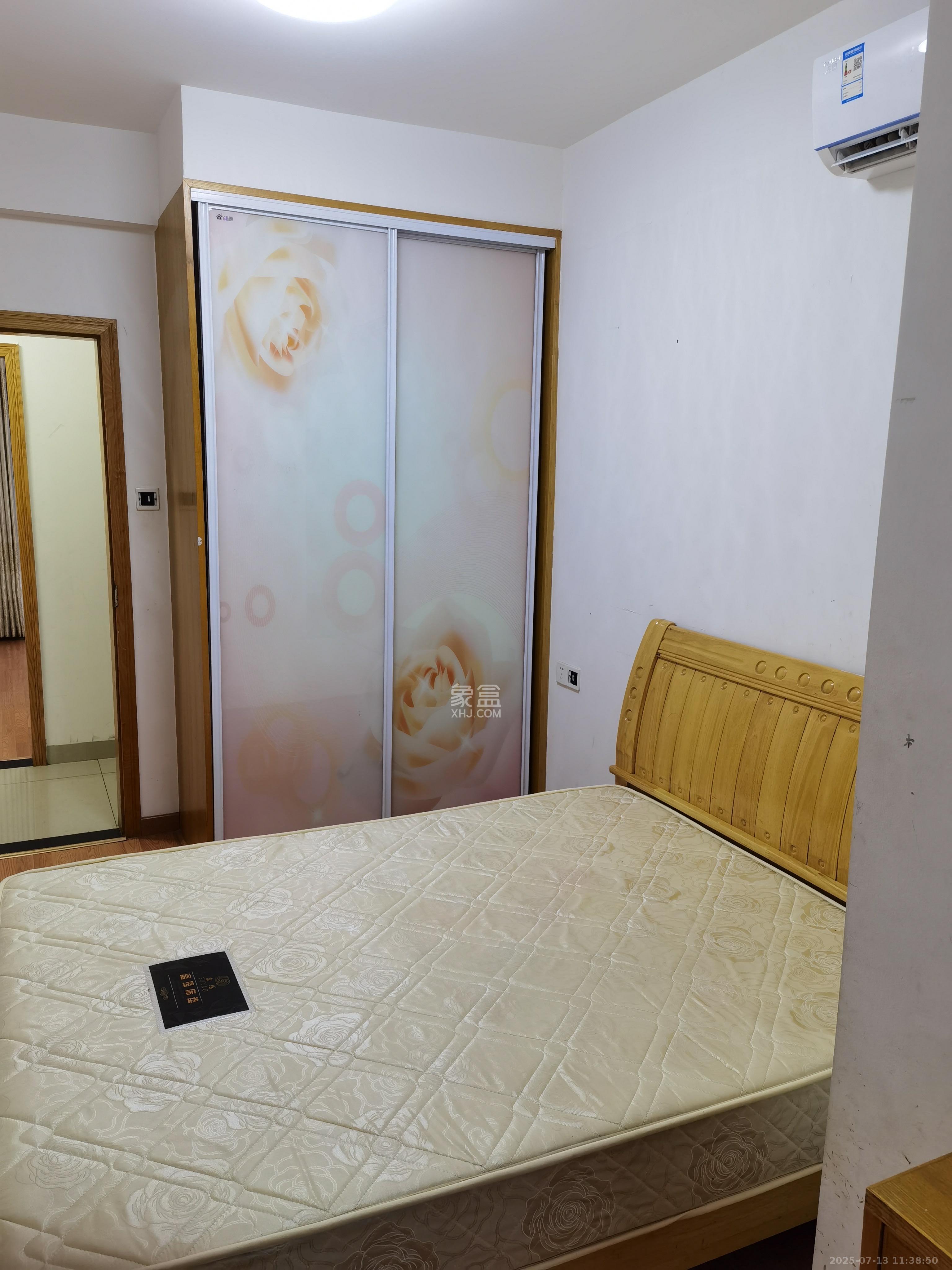 融科东南海 4室2厅2卫 2850.0元/月 融科东南海 4室2厅2卫 2850.0元/月室内图