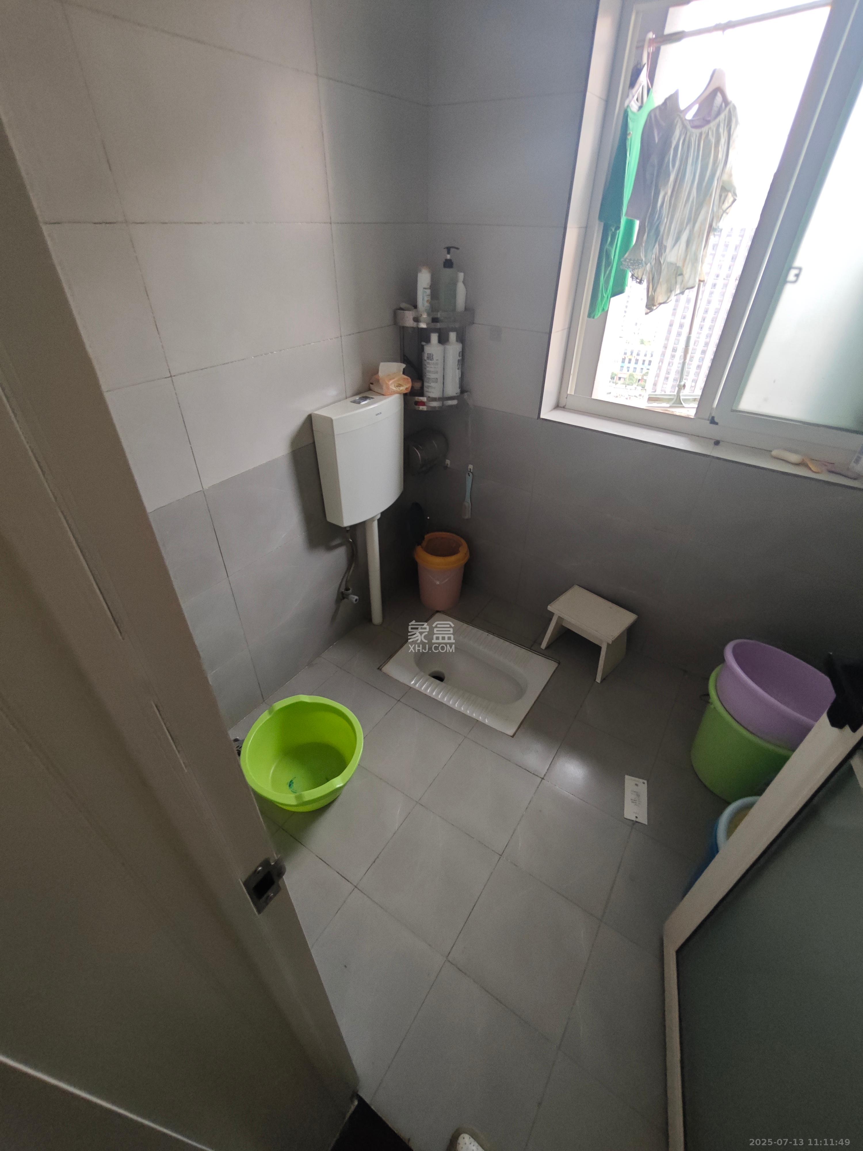 今时艺苑 3室2厅1卫 2500.0元/月 今时艺苑 3室2厅1卫 2500.0元/月室内图