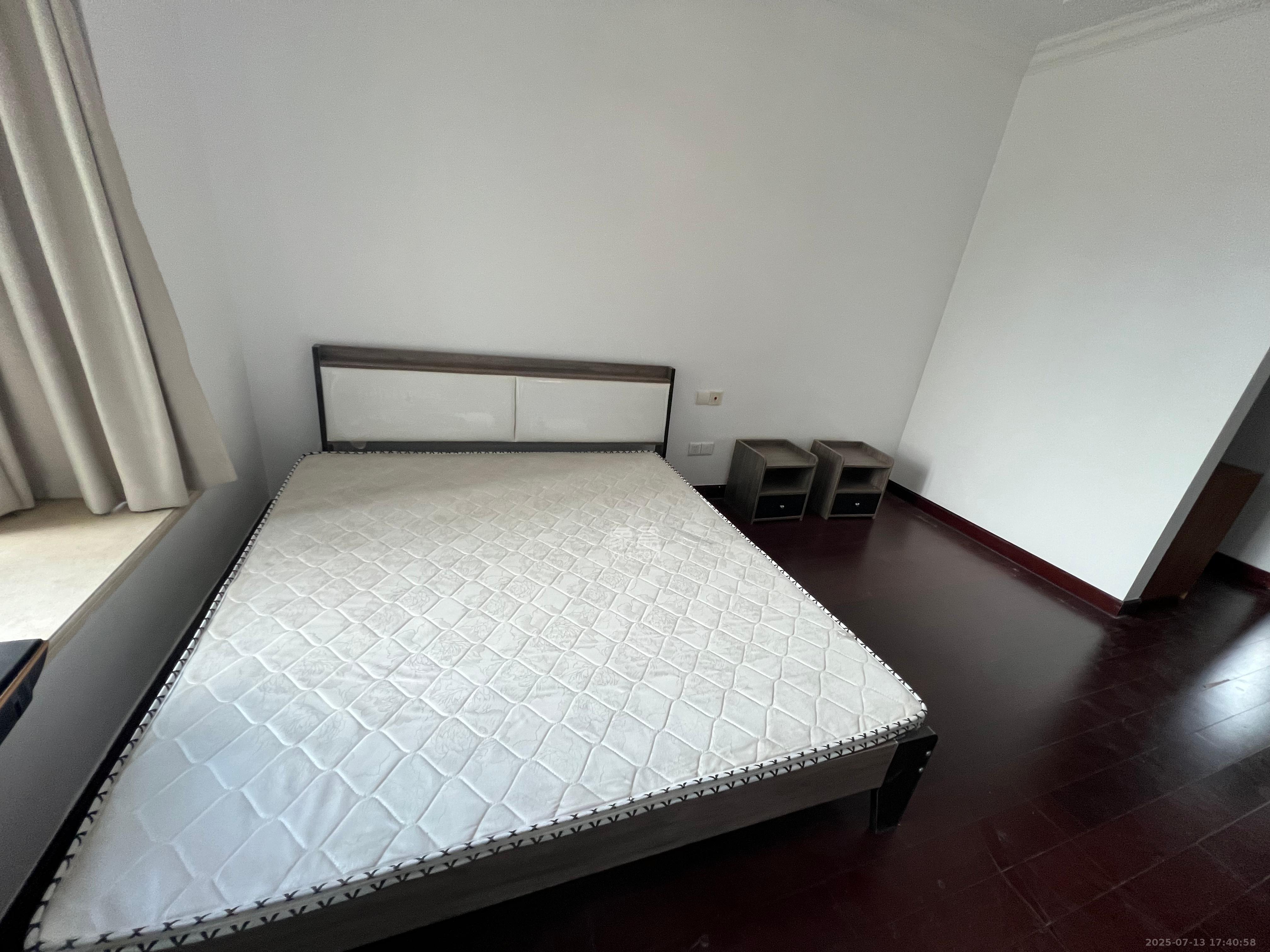 恒大雅苑  3室2厅2卫    2700.0元/月 恒大雅苑  3室2厅2卫    2700.0元/月