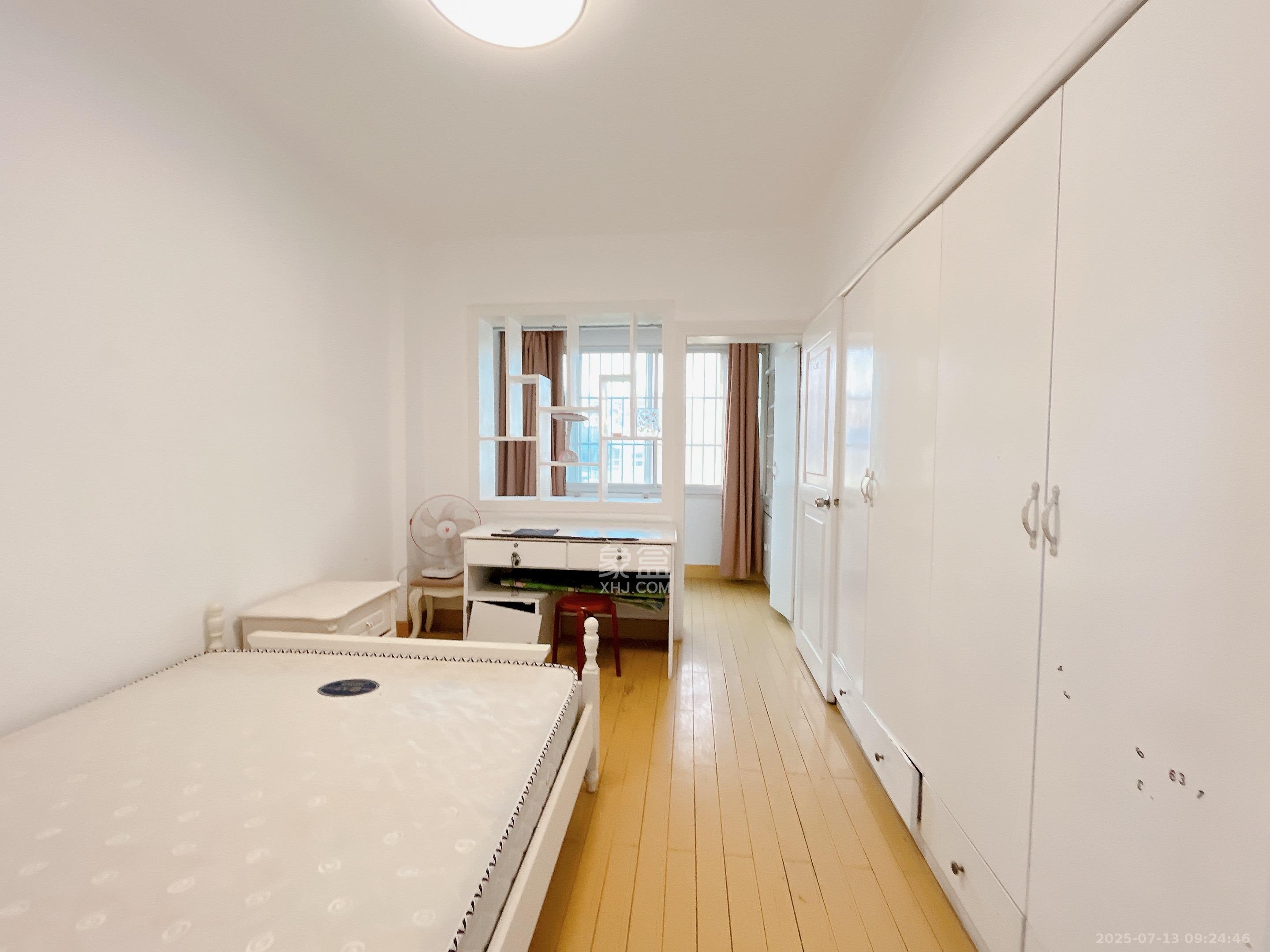 湘春路星沙农村商业银行宿舍(彭家井巷83号) 2室2厅1卫 2100.0元/月 湘春路星沙农村商业银行宿舍(彭家井巷83号) 2室2厅1卫 2100.0元/月室内图