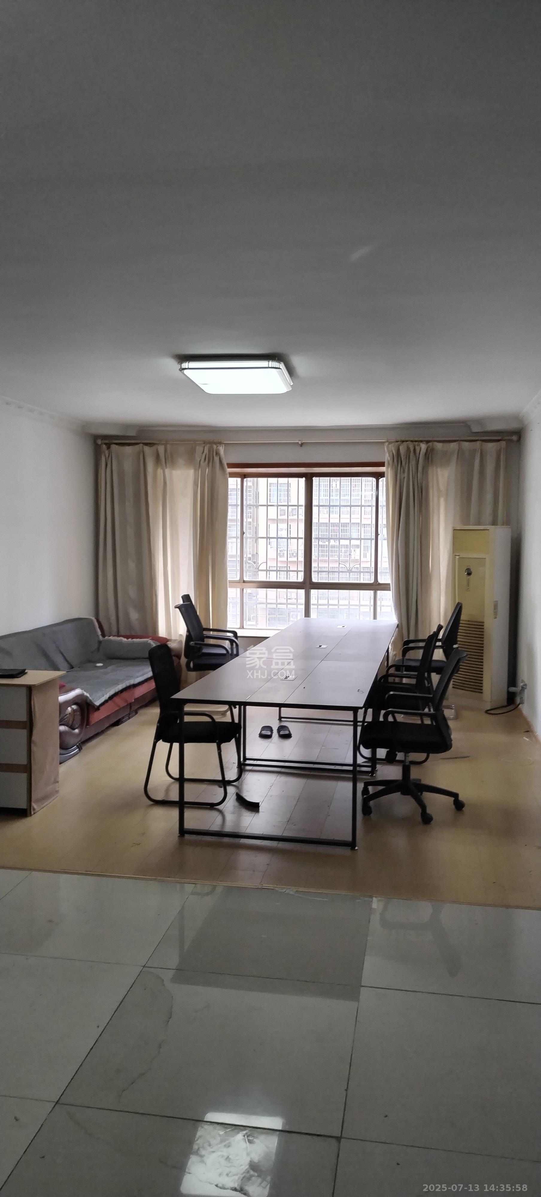 莲湖汽配城 3室2厅2卫 1800.0元/月 莲湖汽配城 3室2厅2卫 1800.0元/月室内图