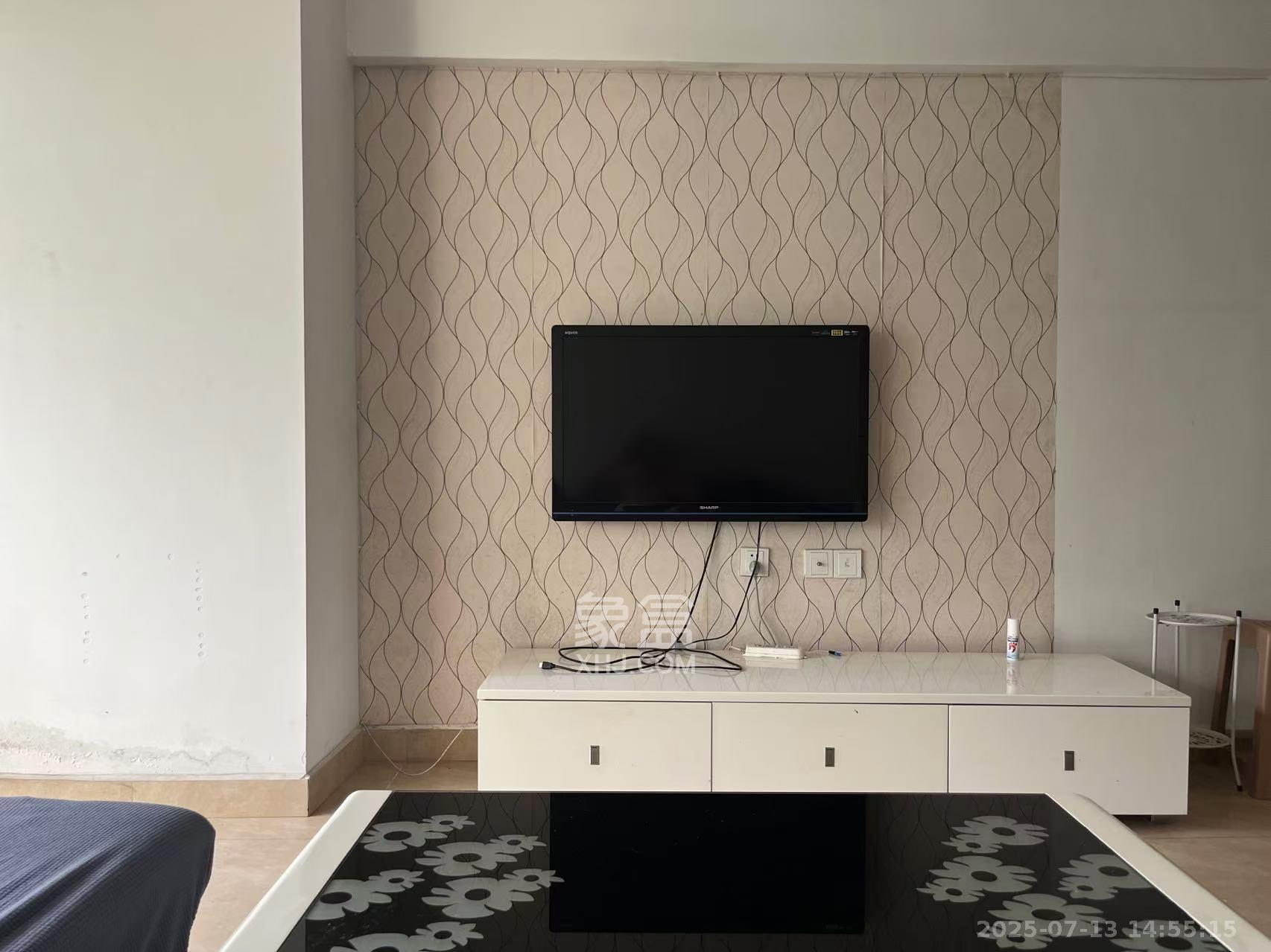 湘水和天下 2室1厅1卫 1900.0元/月 湘水和天下 2室1厅1卫 1900.0元/月室内图