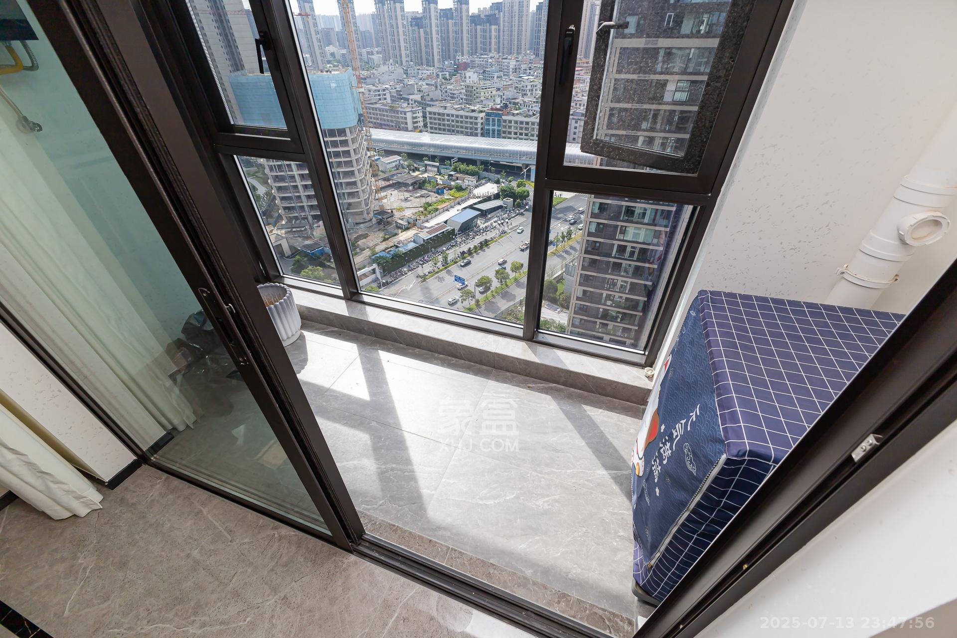 时代建发和著 4室2厅2卫 210.0万 时代建发和著 4室2厅2卫 210.0万阳台