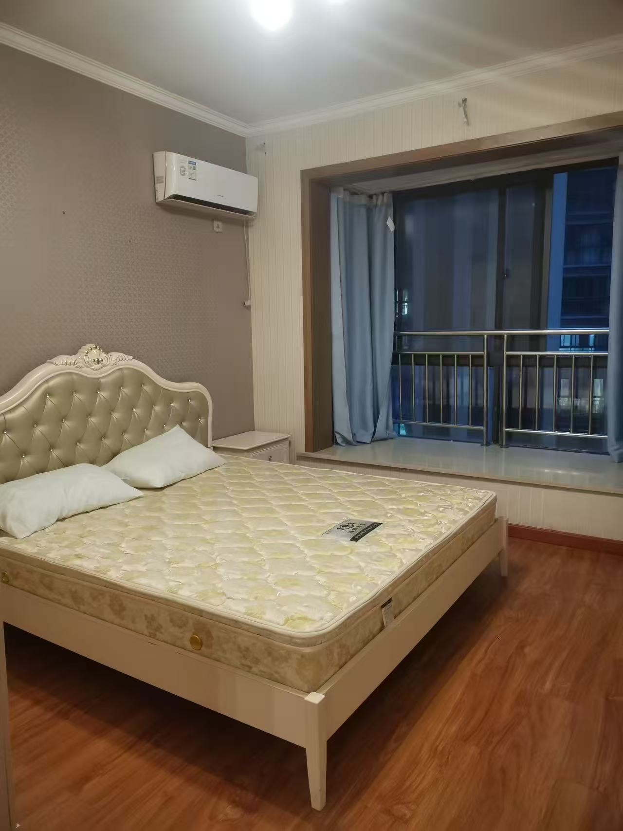 山水印象 1室1厅1卫 1100.0元/月 山水印象 1室1厅1卫 1100.0元/月室内图