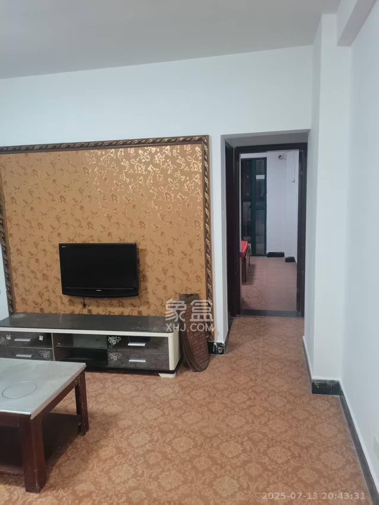 华天LOHO小镇 1室1厅1卫 1100.0元/月 华天LOHO小镇 1室1厅1卫 1100.0元/月室内图