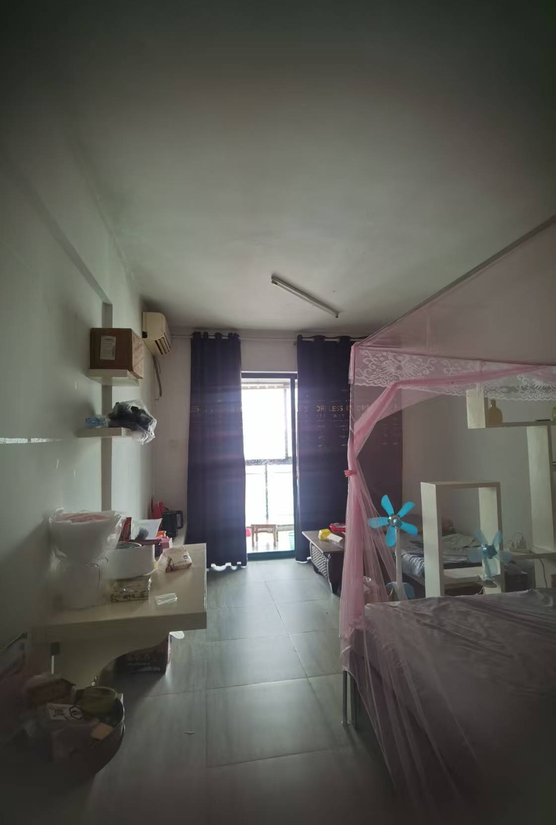 中景花园  1室1厅1卫    1400.0元/月 中景花园  1室1厅1卫    1400.0元/月室内图