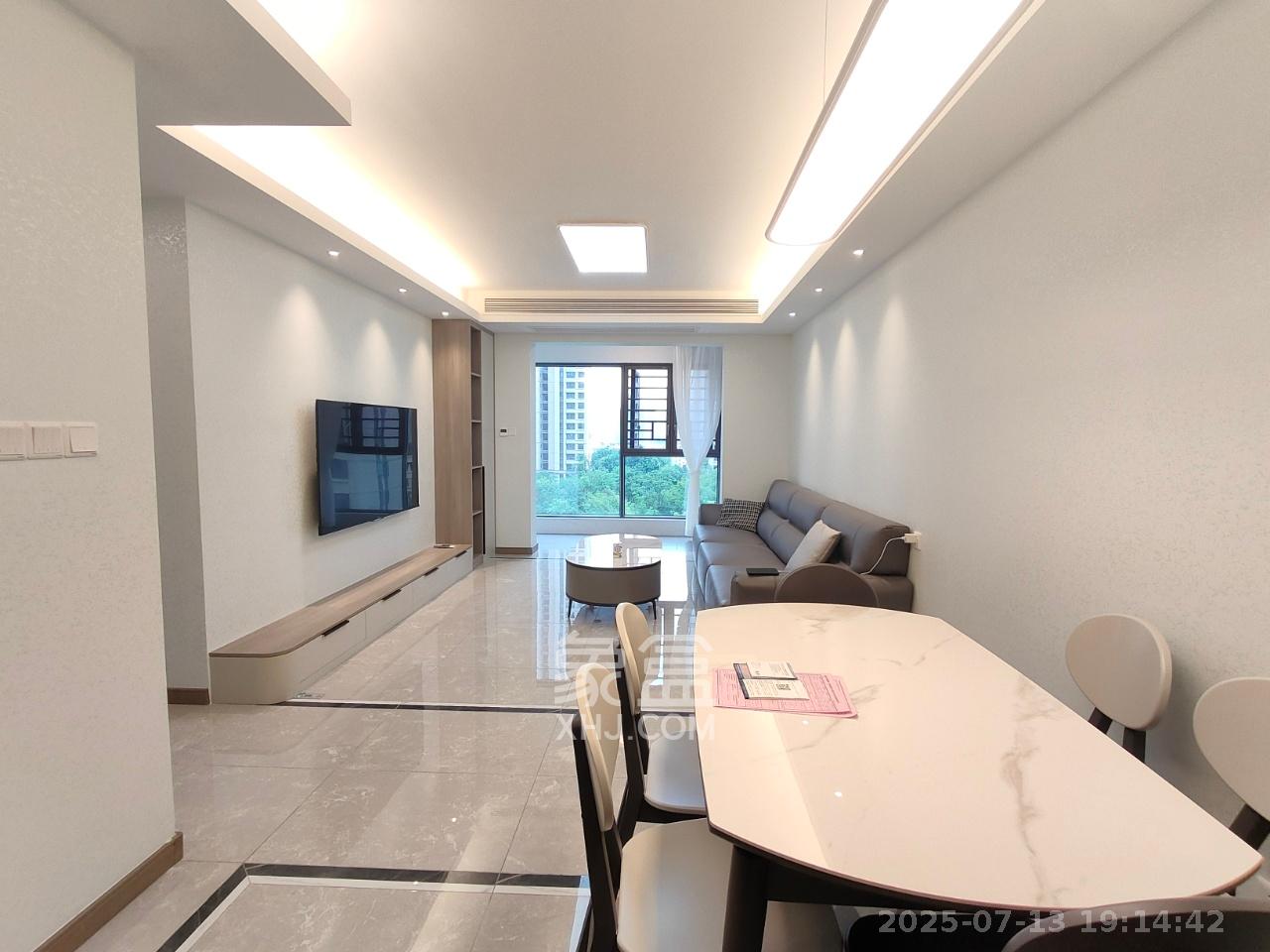 龙湖铂金中心(龙湖春江郦城) 3室2厅2卫 4800.0元/月 龙湖铂金中心(龙湖春江郦城) 3室2厅2卫 4800.0元/月室内图