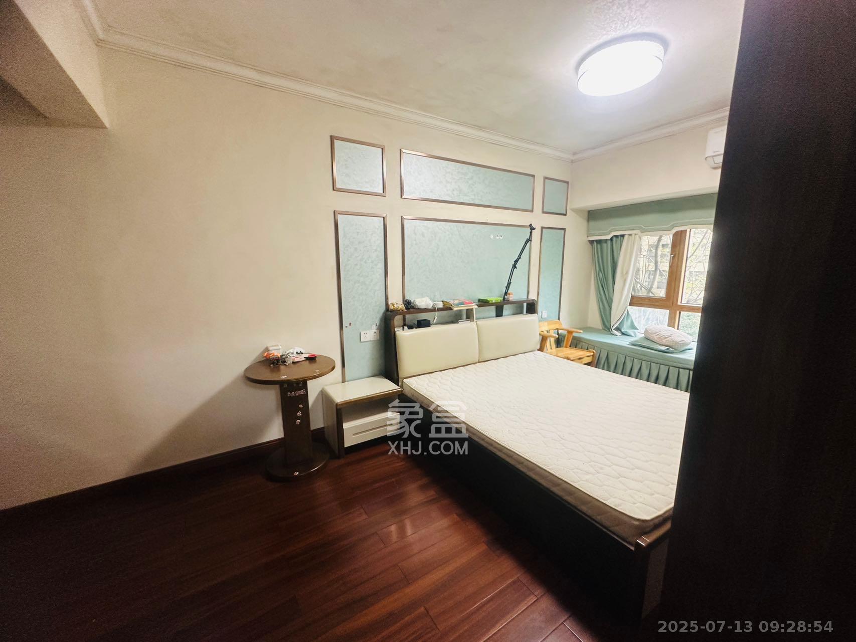 哈佛小镇(五矿哈佛小镇)  3室2厅1卫    1800.0元/月 哈佛小镇(五矿哈佛小镇)  3室2厅1卫    1800.0元/月室内图