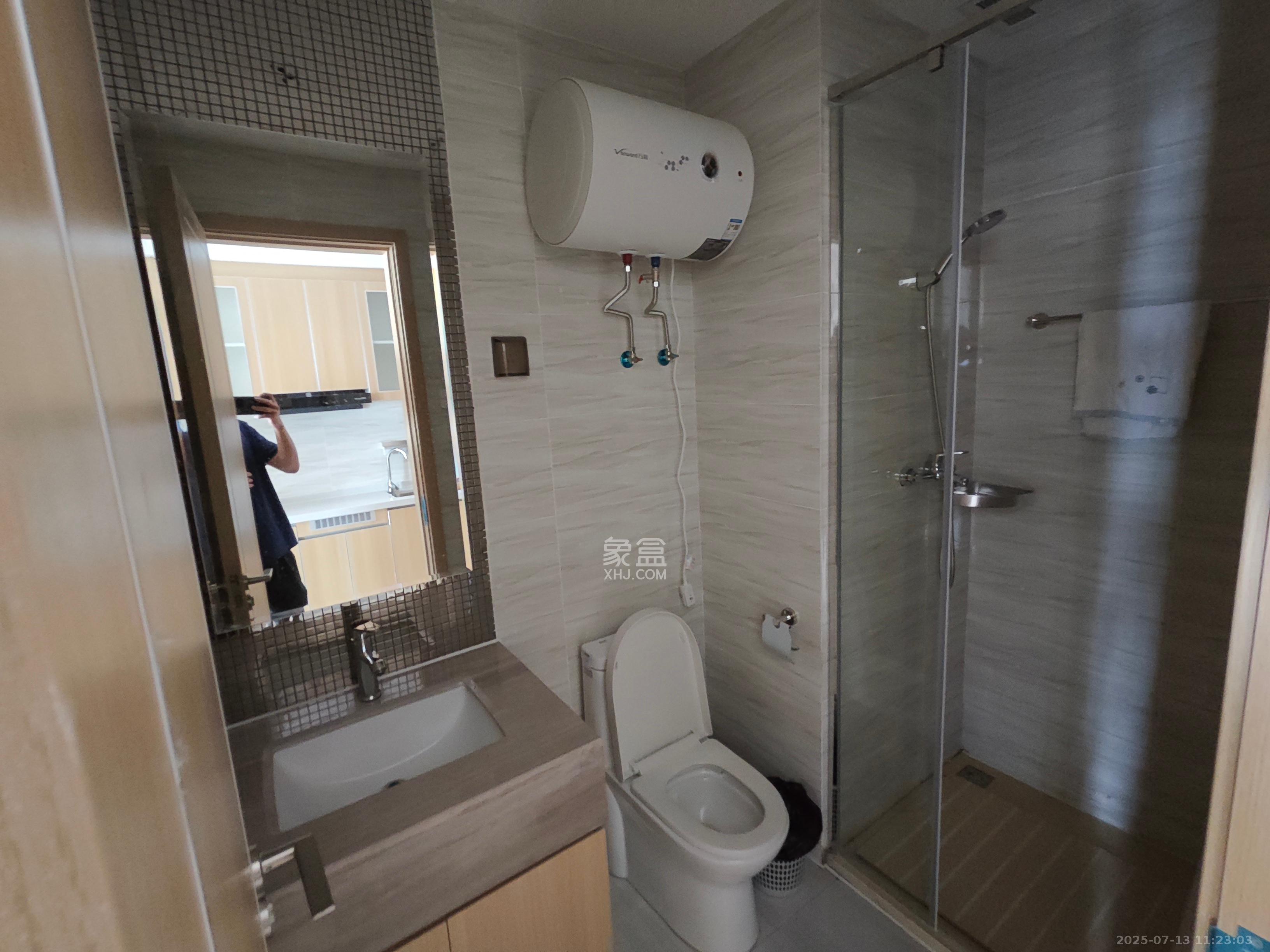 恒大珺悦府  1室1厅1卫    1650.0元/月 恒大珺悦府  1室1厅1卫    1650.0元/月室内图