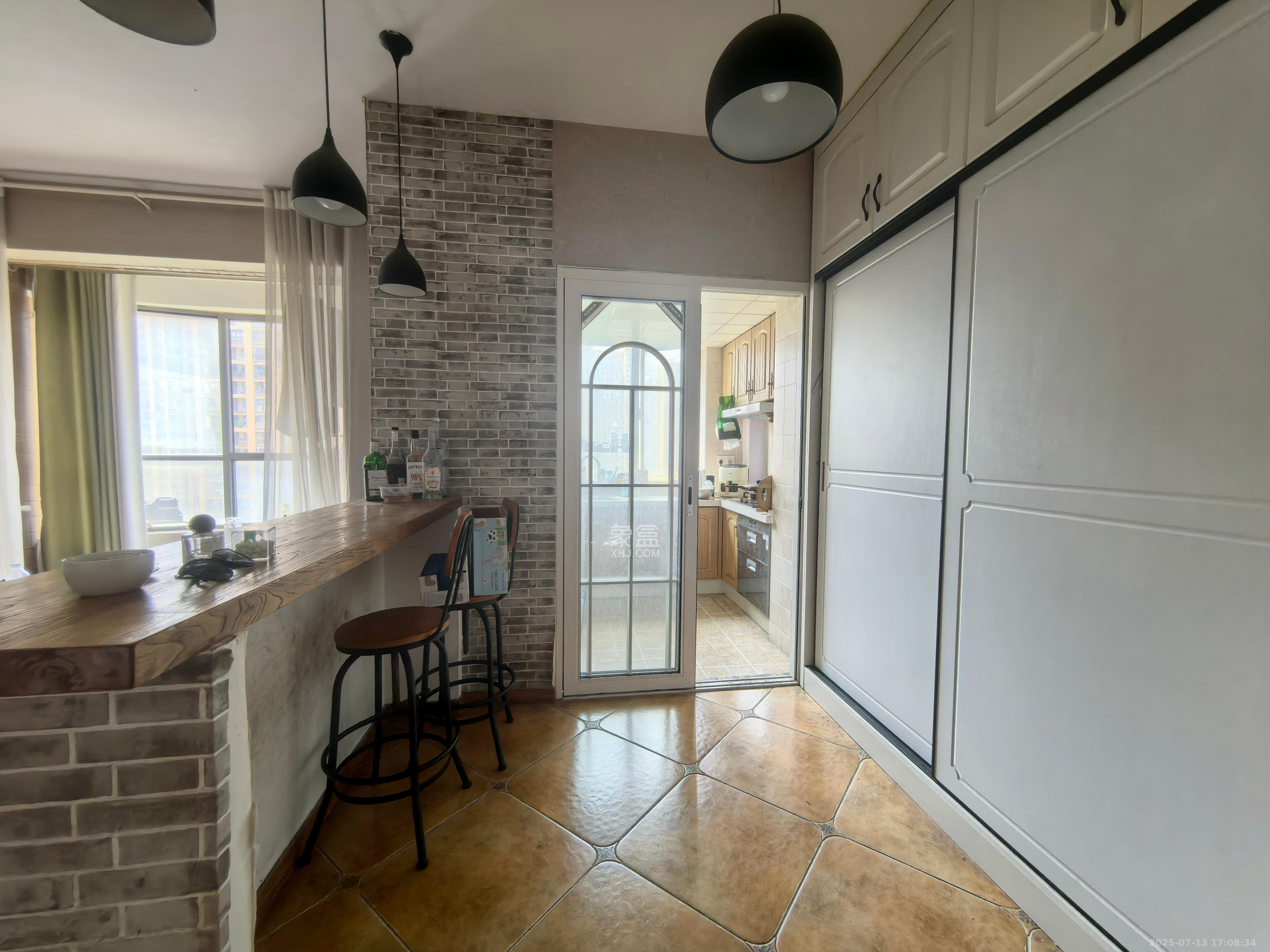 五矿万境水岸一期(万境水岸嘉苑)  3室2厅1卫    2200.0元/月 五矿万境水岸一期(万境水岸嘉苑)  3室2厅1卫    2200.0元/月室内图