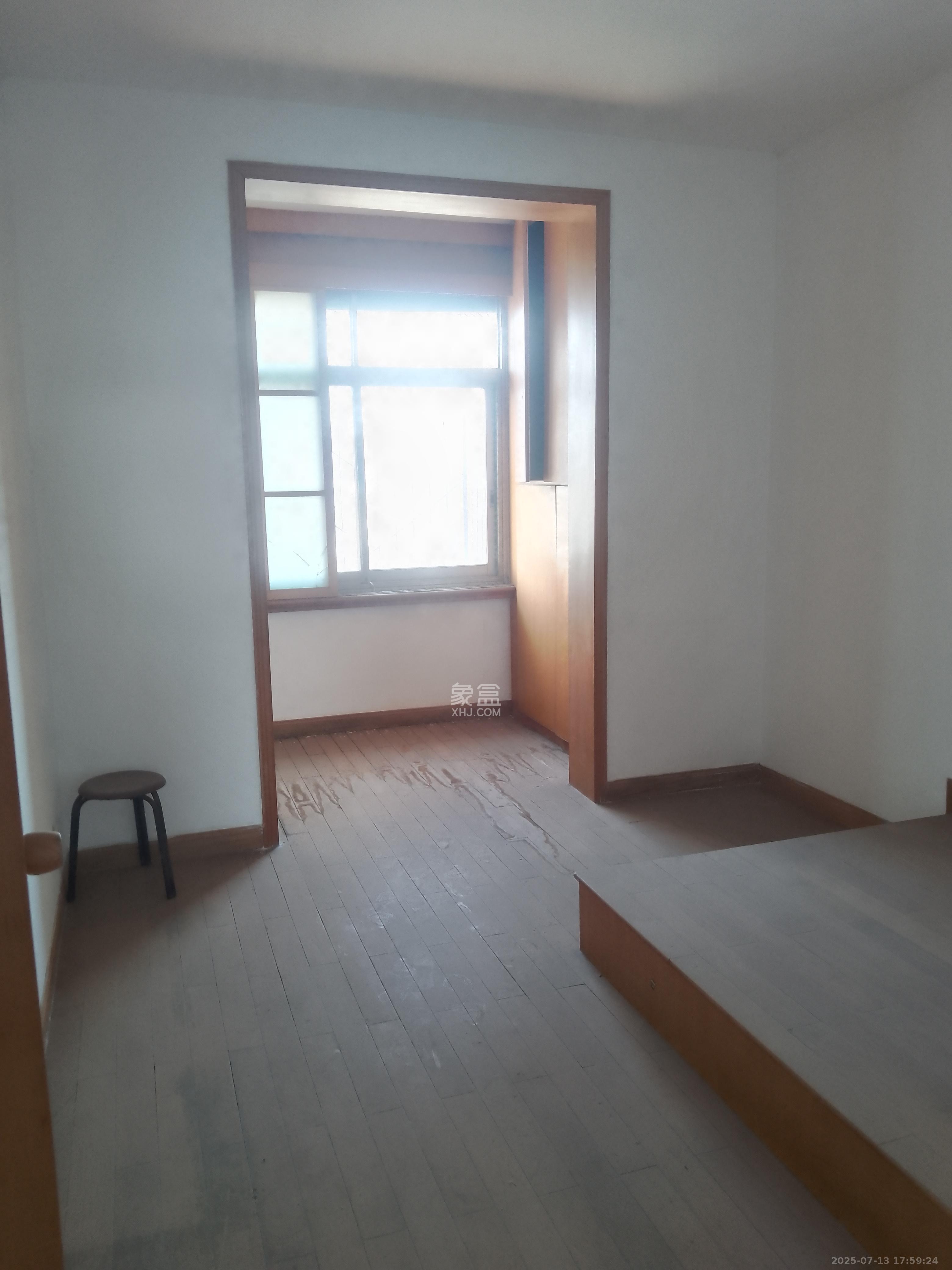 东瓜山一村送变电小区 2室2厅1卫 1500.0元/月 东瓜山一村送变电小区 2室2厅1卫 1500.0元/月室内图