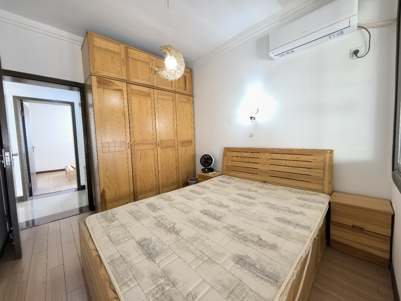 富桥市场 4室2厅2卫 1000.0元/月 富桥市场 4室2厅2卫 1000.0元/月室内图