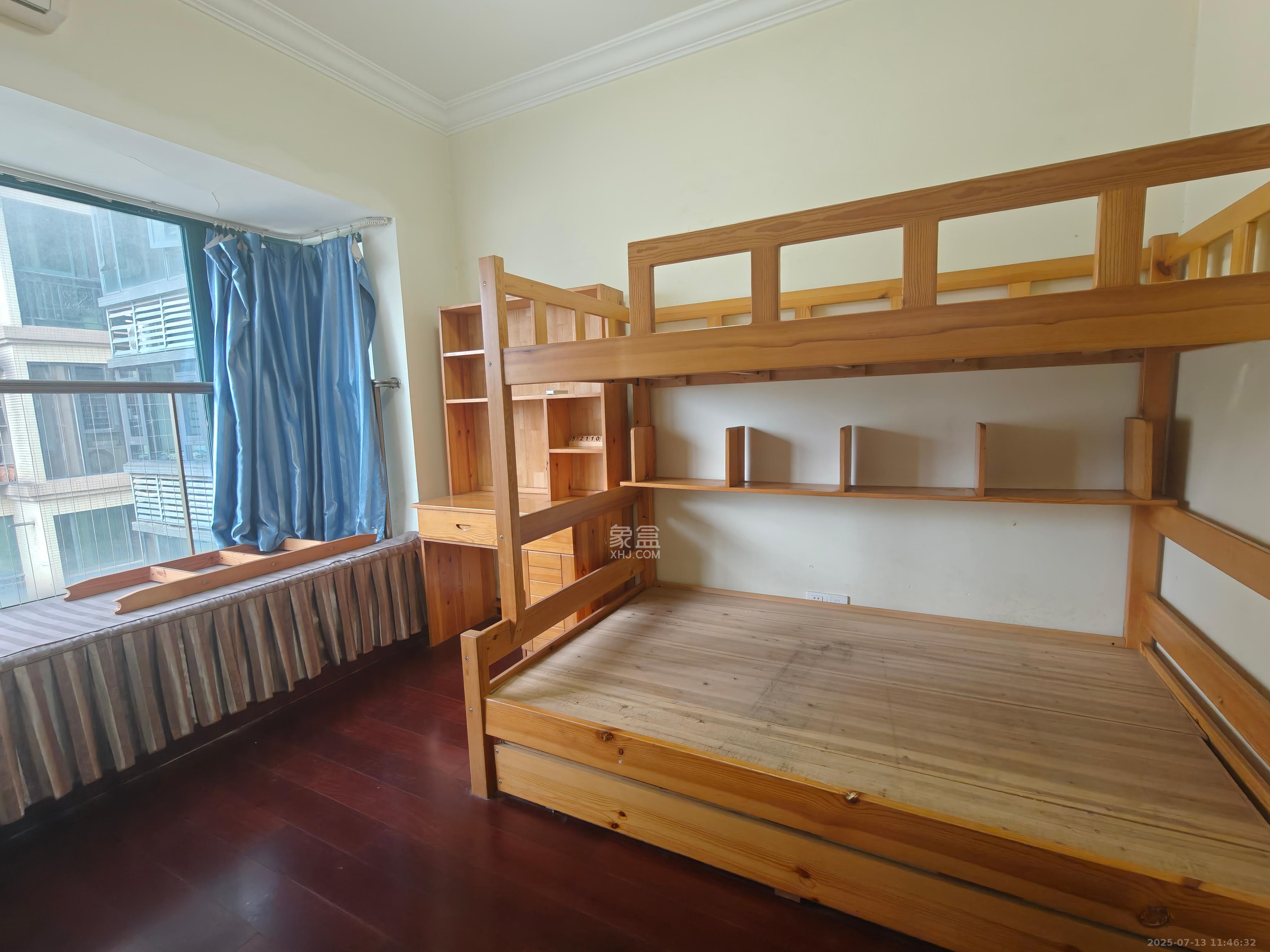 恒大绿洲  2室2厅1卫    2200.0元/月室内图