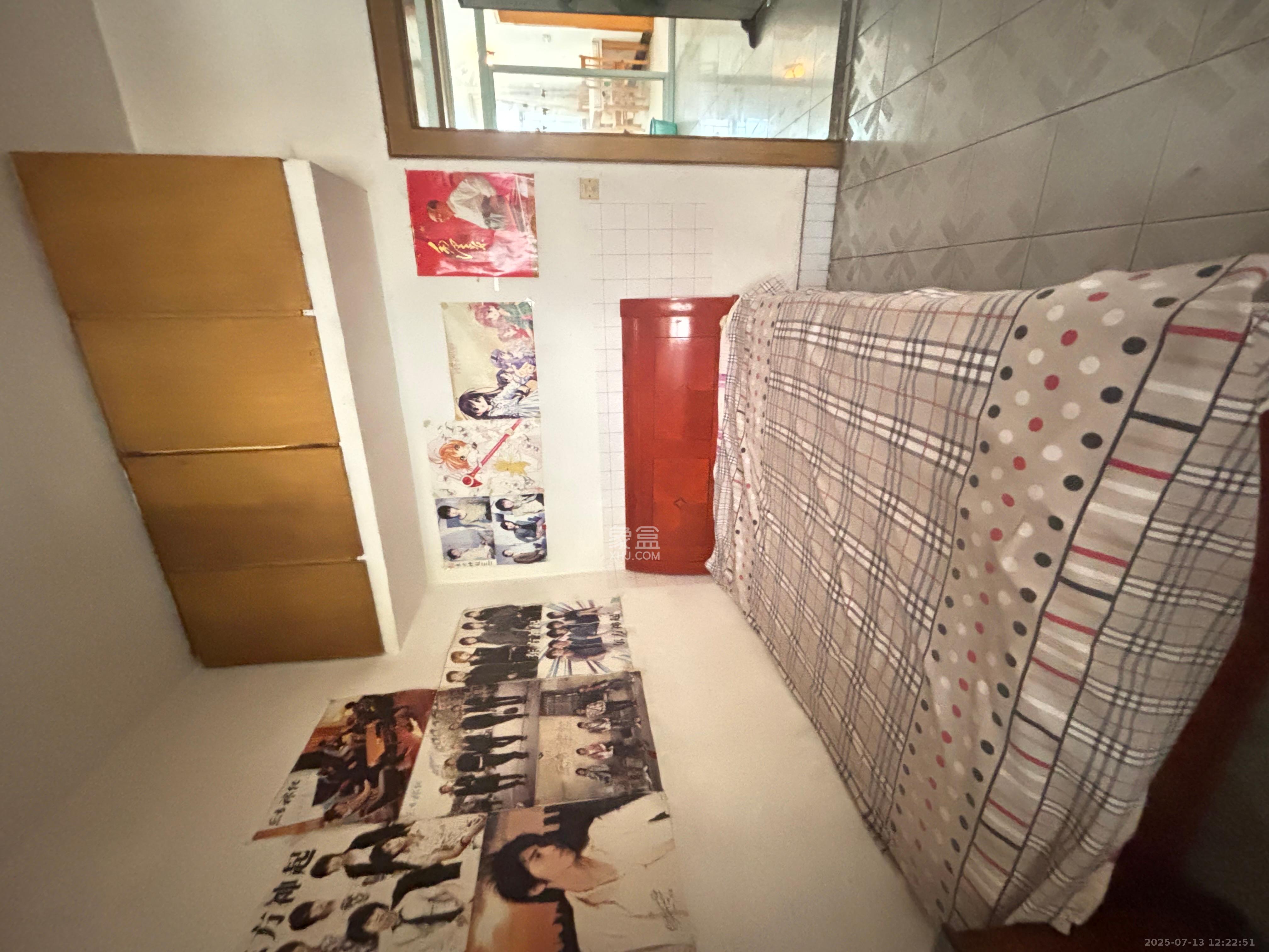 无线电信宿舍  3室2厅2卫    2400.0元/月 无线电信宿舍  3室2厅2卫    2400.0元/月室内图