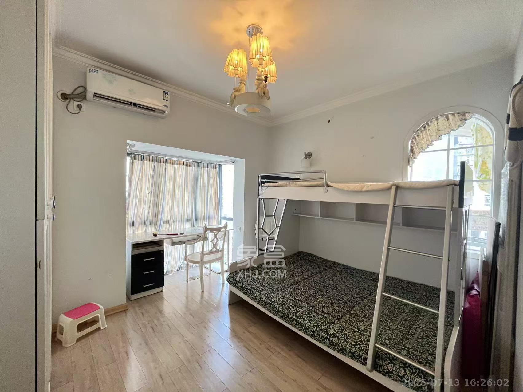 美林银谷 1室2厅2卫 3000.0元/月 美林银谷 1室2厅2卫 3000.0元/月室内图