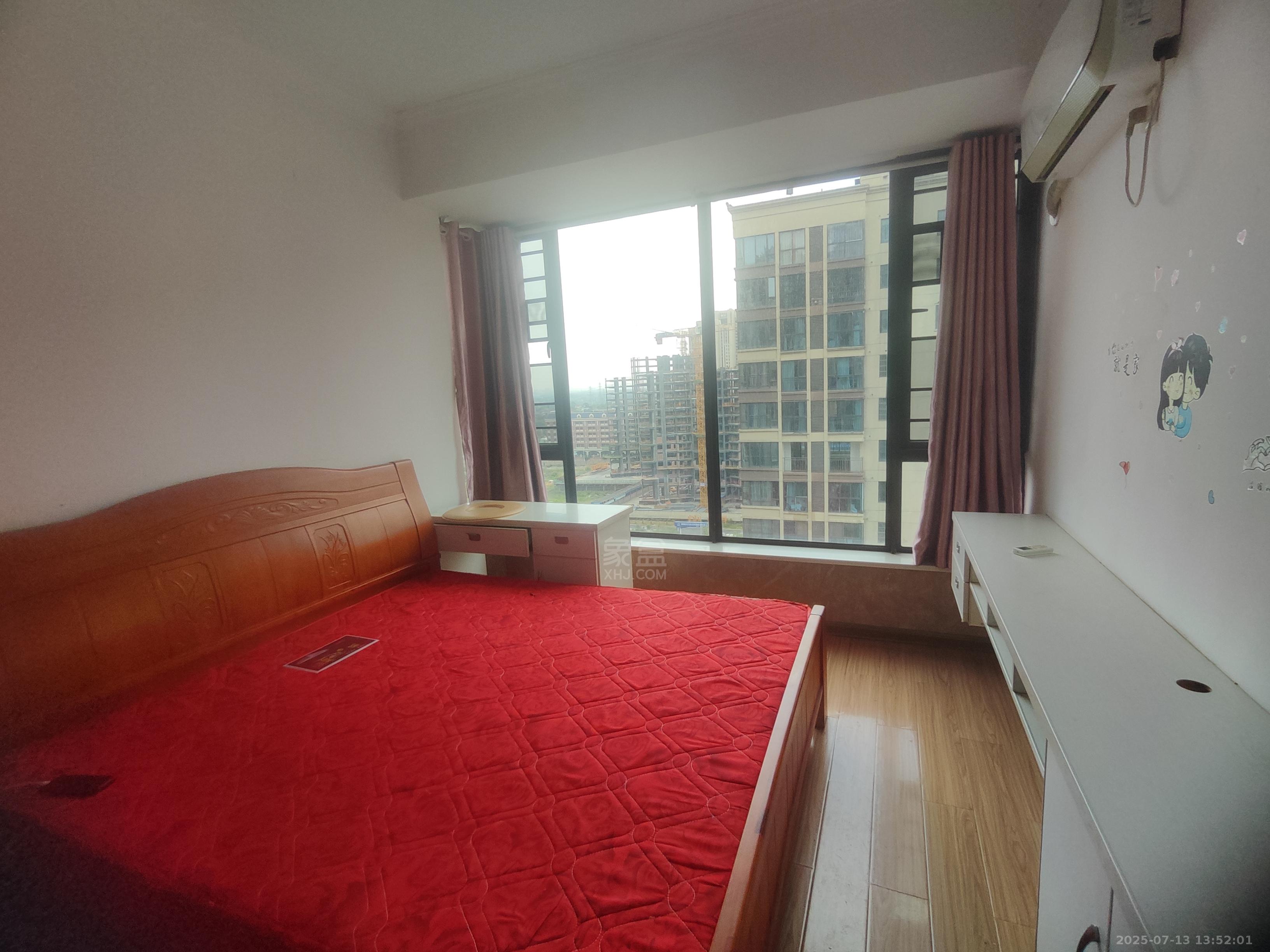 金轮翡翠名园 3室2厅1卫 1600.0元/月 金轮翡翠名园 3室2厅1卫 1600.0元/月室内图