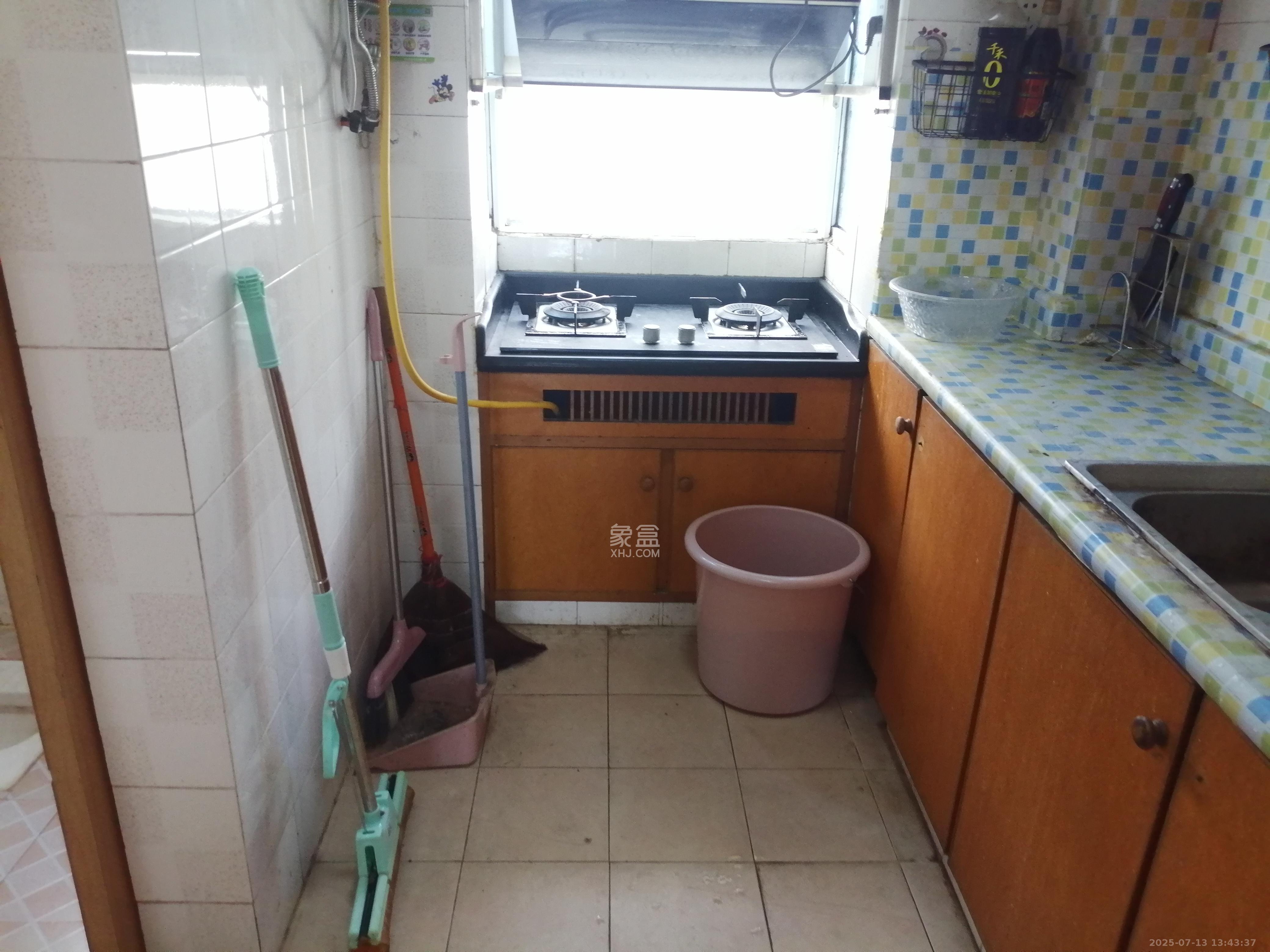 广厦新村  2室1厅1卫    1000.0元/月 广厦新村  2室1厅1卫    1000.0元/月室内图