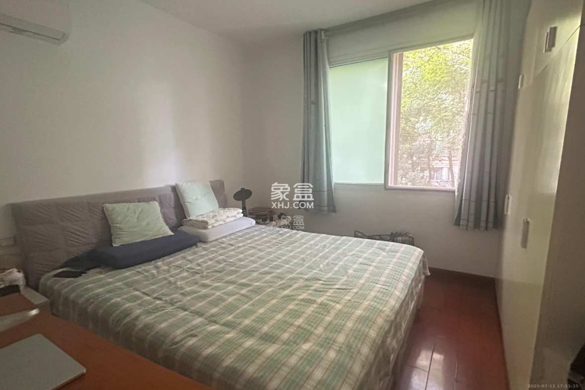 上海城小区 3室2厅2卫 2500.0元/月 上海城小区 3室2厅2卫 2500.0元/月室内图