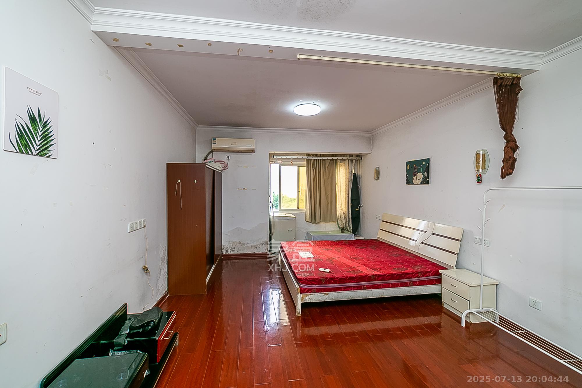 巧克力空间(建鸿达现代大厦)  1室1厅1卫    21.38万 巧克力空间(建鸿达现代大厦)  1室1厅1卫    21.38万卧室