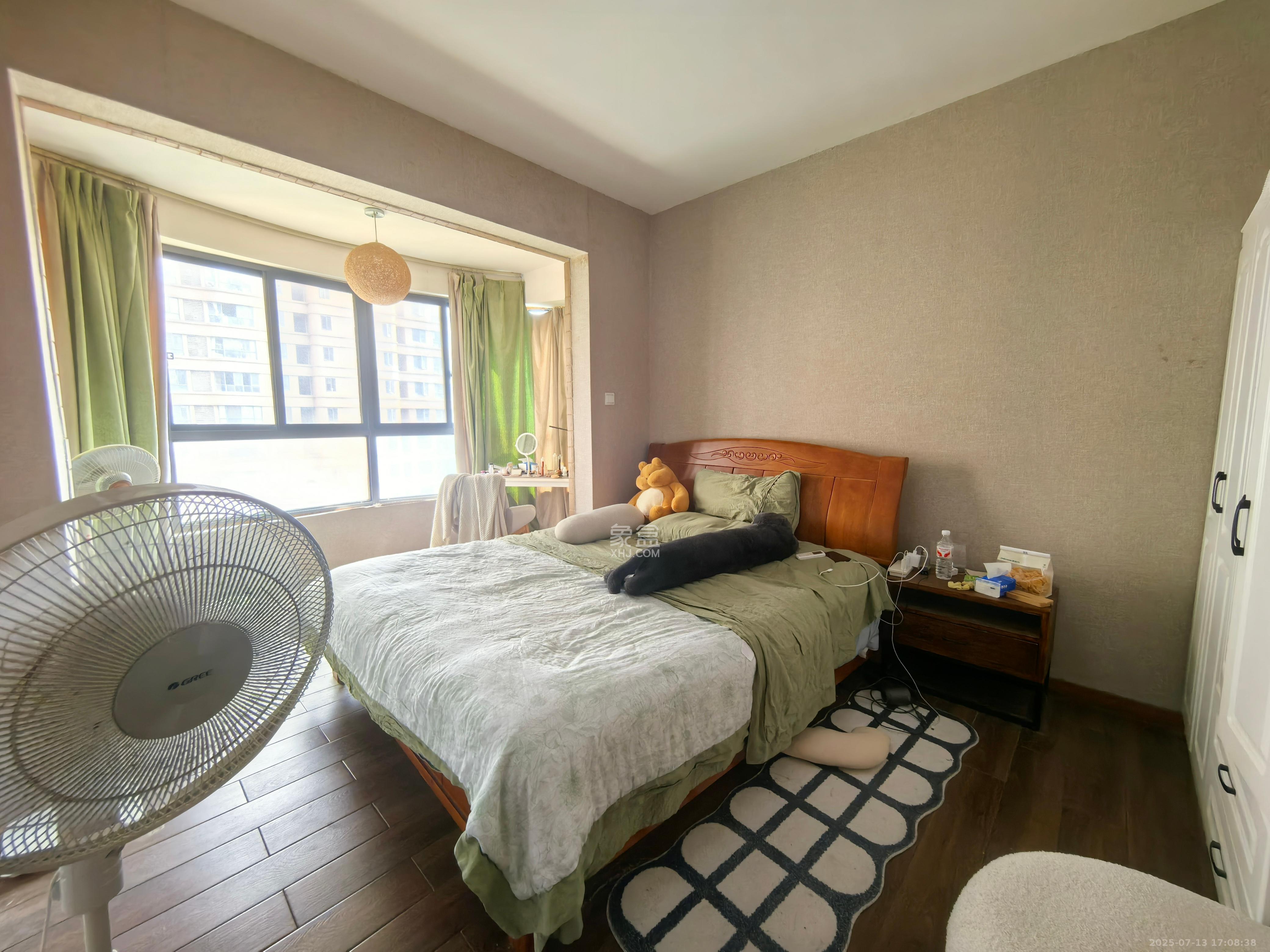 五矿万境水岸一期(万境水岸嘉苑)  3室2厅1卫    2200.0元/月 五矿万境水岸一期(万境水岸嘉苑)  3室2厅1卫    2200.0元/月室内图