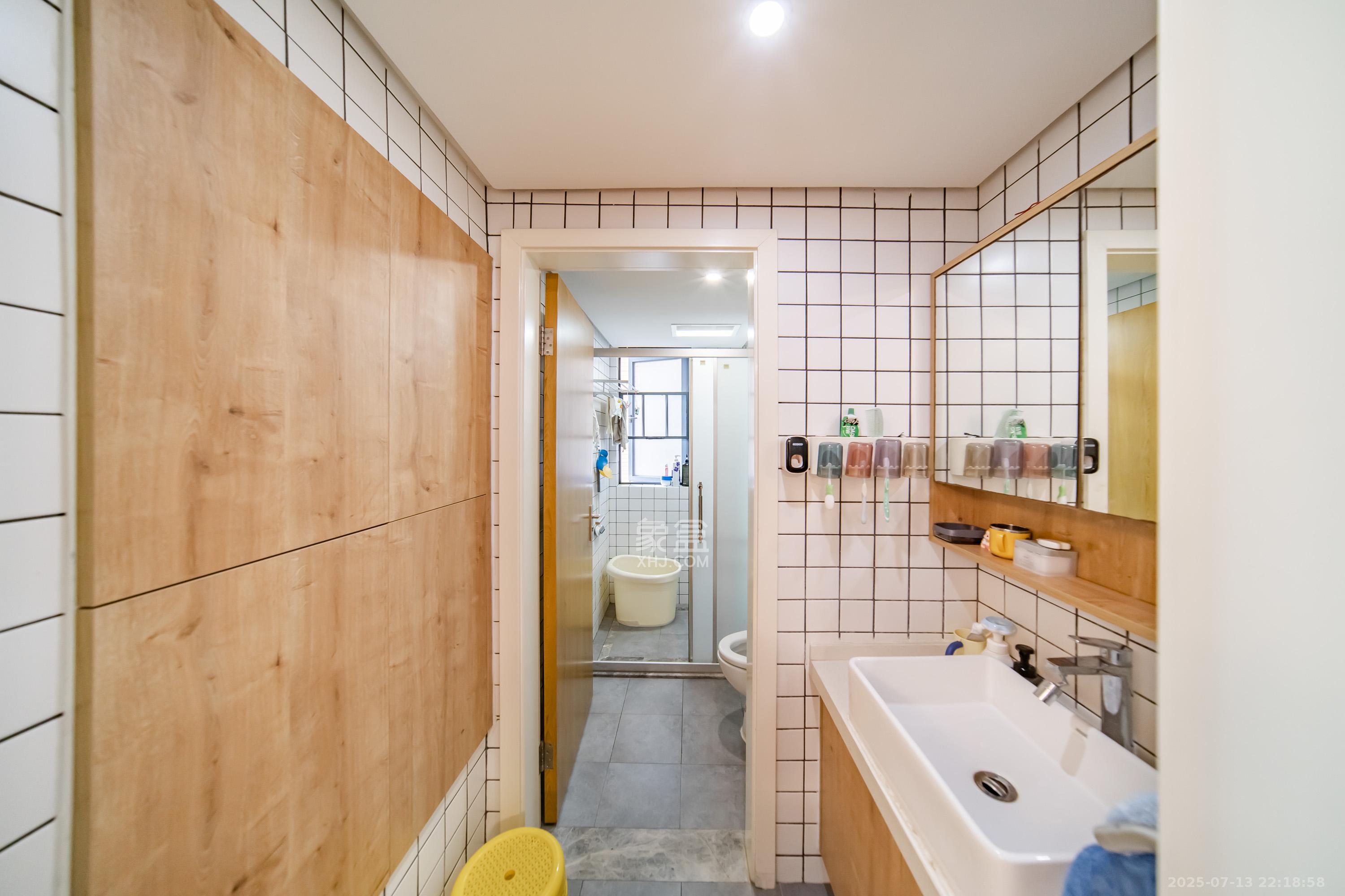 湘熙水郡(观澜海赋家园)  3室2厅1卫    115.0万 湘熙水郡(观澜海赋家园)  3室2厅1卫    115.0万卫生间