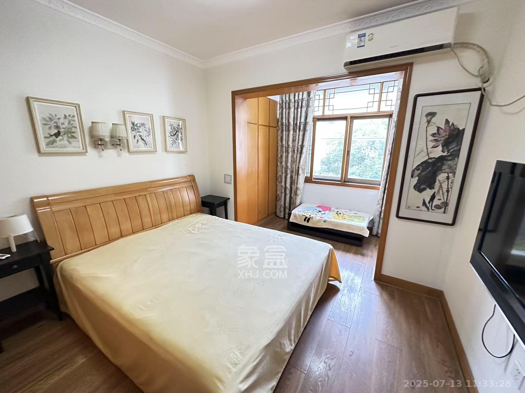 爱民路民主党派宿舍  3室2厅1卫    3000.0元/月 爱民路民主党派宿舍  3室2厅1卫    3000.0元/月室内图