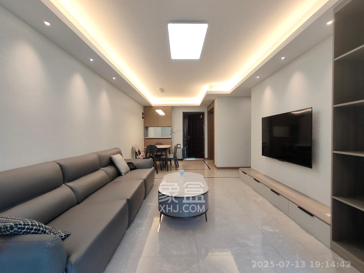 龙湖铂金中心(龙湖春江郦城) 3室2厅2卫 4800.0元/月 龙湖铂金中心(龙湖春江郦城) 3室2厅2卫 4800.0元/月室内图