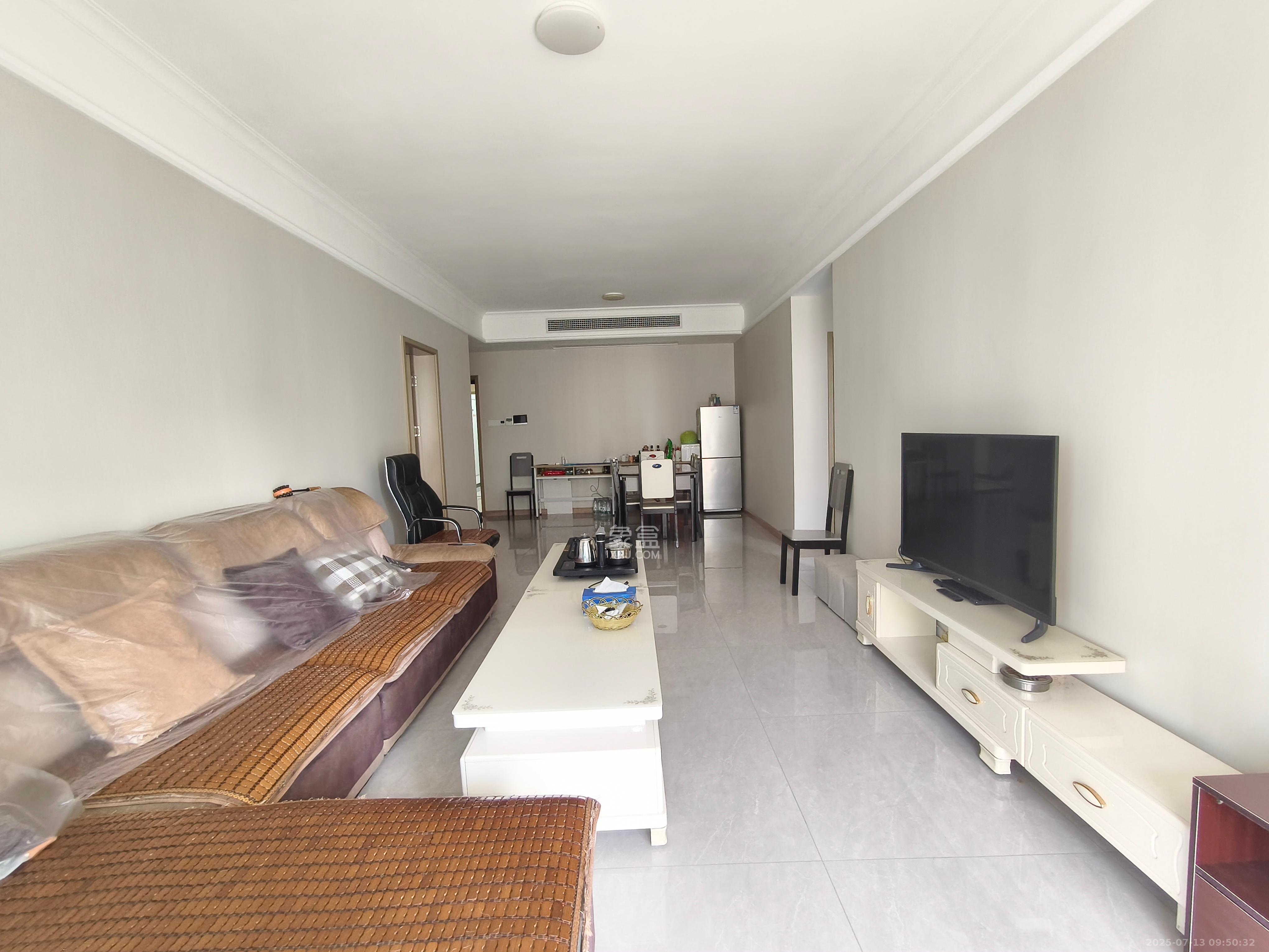 运达锦绣广场 3室2厅2卫 3680.0元/月 运达锦绣广场 3室2厅2卫 3680.0元/月室内图