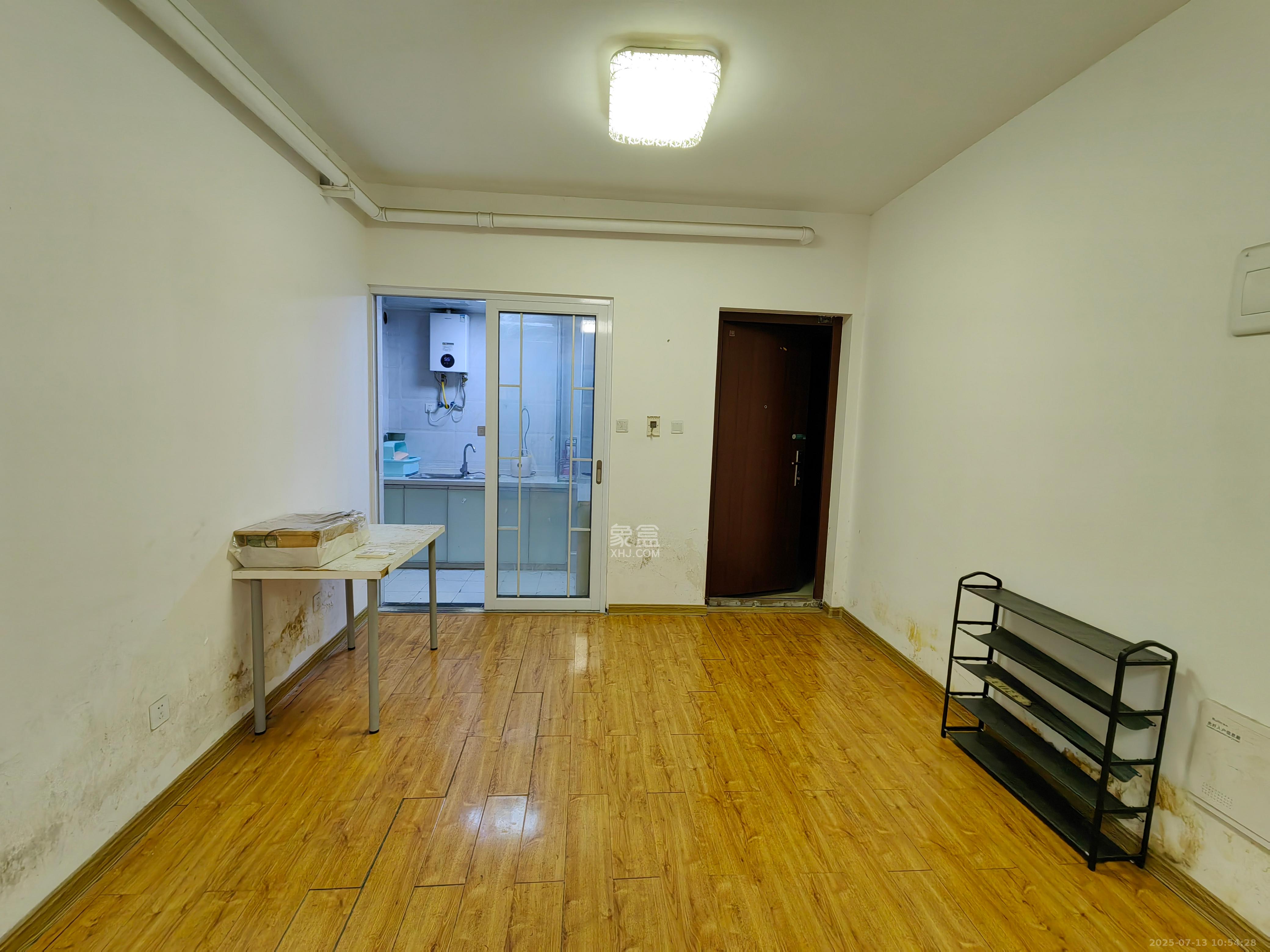 中建梅溪湖中心  3室2厅2卫   3000.00元/月室内图