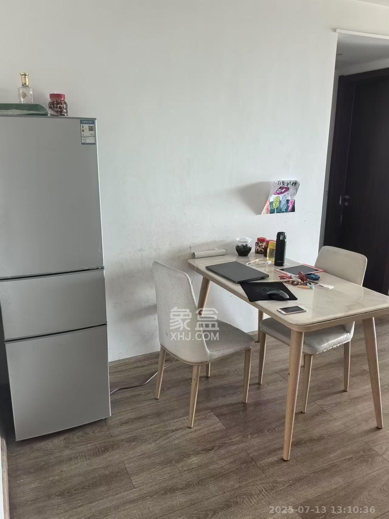 汇金城/嘉华城(二期、三期)  3室2厅2卫    2800.0元/月 汇金城/嘉华城(二期、三期)  3室2厅2卫    2800.0元/月室内图