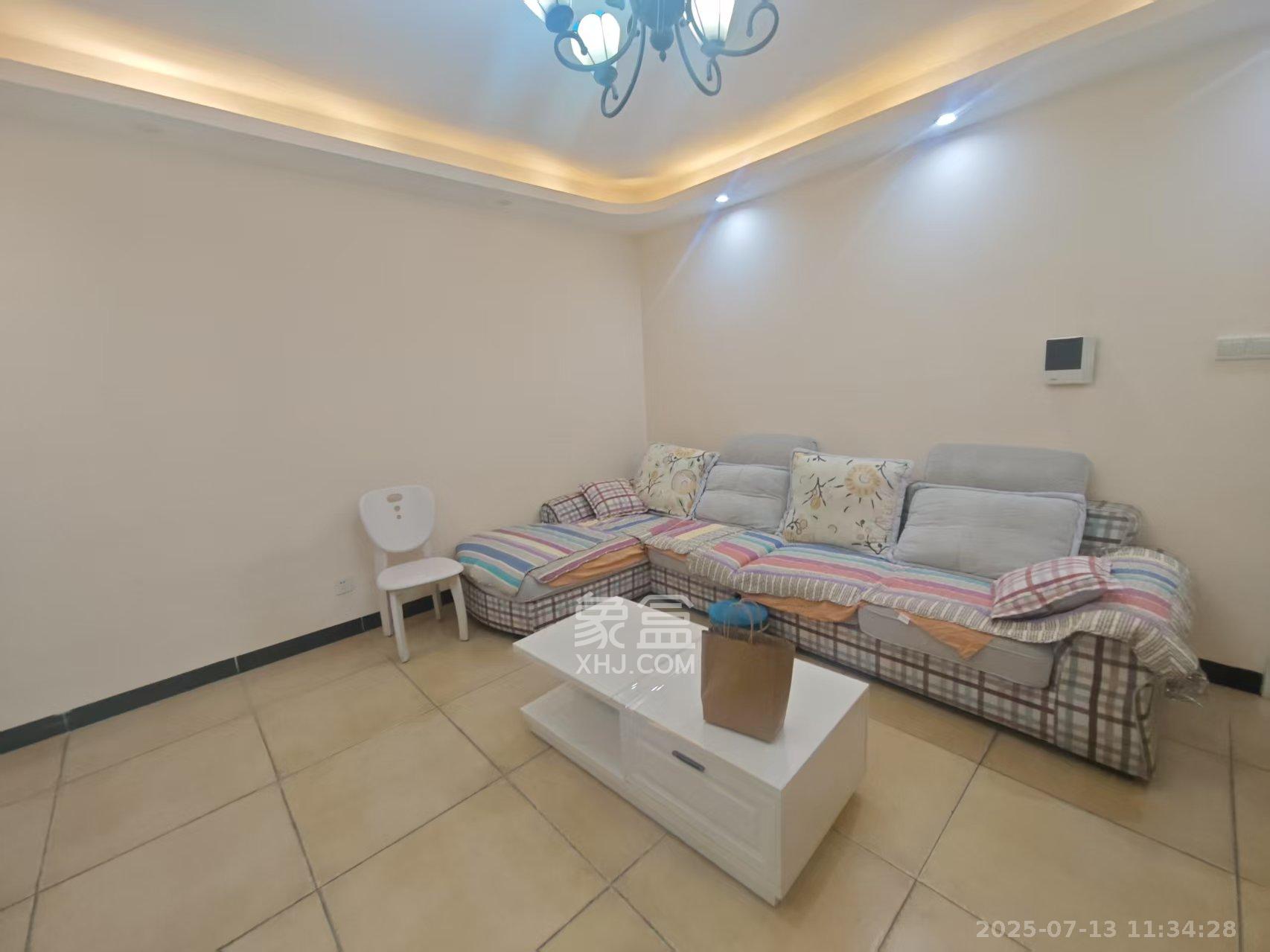 君悦紫园 1室1厅1卫 2300.0元/月 君悦紫园 1室1厅1卫 2300.0元/月室内图