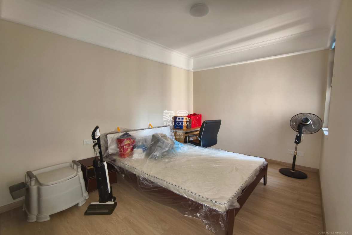 运达锦绣广场 3室2厅2卫 3680.0元/月 运达锦绣广场 3室2厅2卫 3680.0元/月室内图