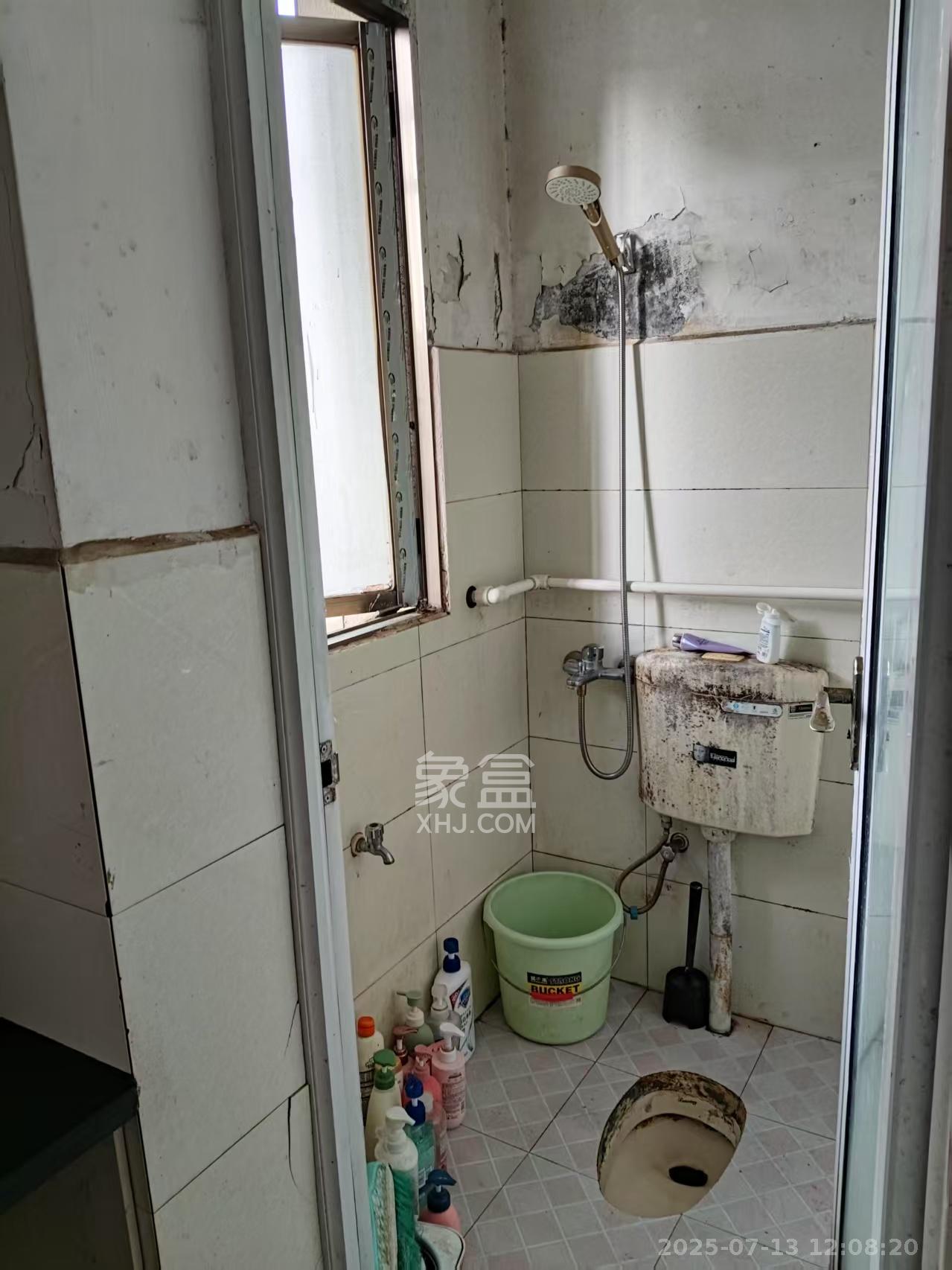 家兴公寓(洪家井) 2室1厅1卫 2000.0元/月 家兴公寓(洪家井) 2室1厅1卫 2000.0元/月室内图