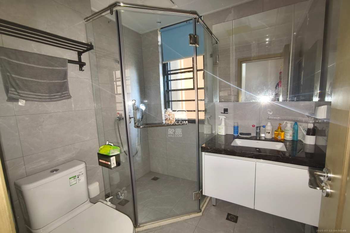 运达锦绣广场 3室2厅2卫 3680.0元/月 运达锦绣广场 3室2厅2卫 3680.0元/月室内图